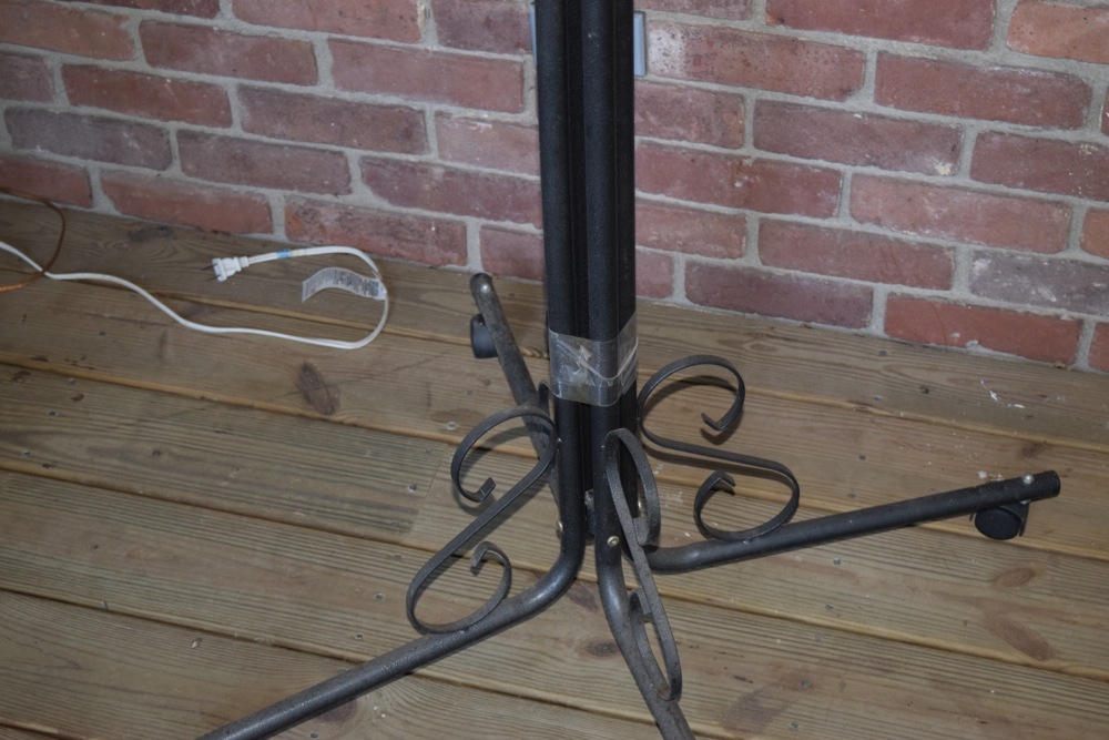 Metal Bird Perch on Wheels