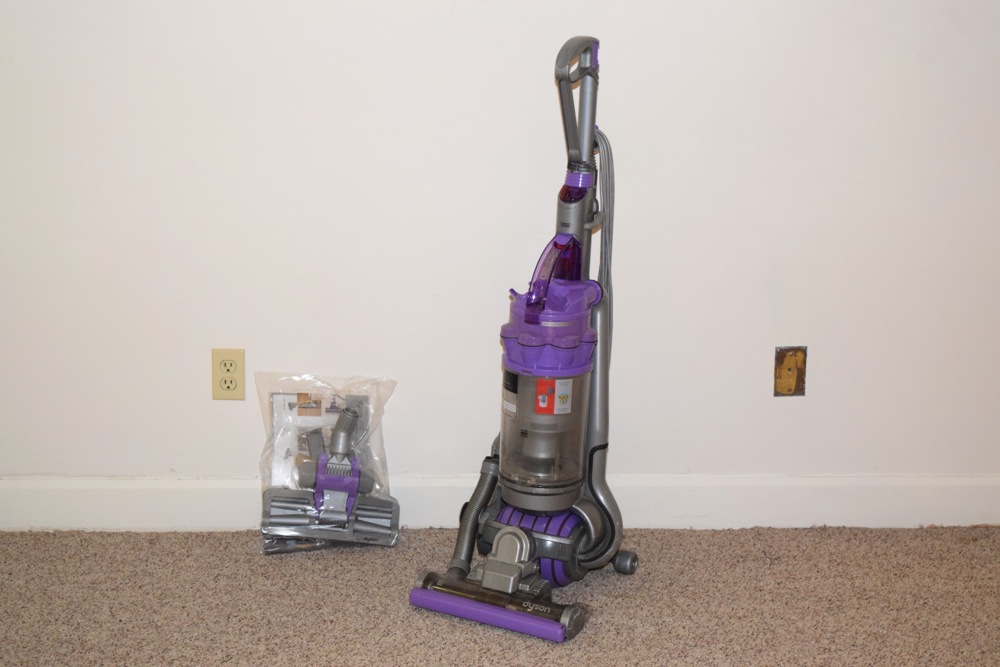Dyson DC15 "the ball" Vacuum Cleaner