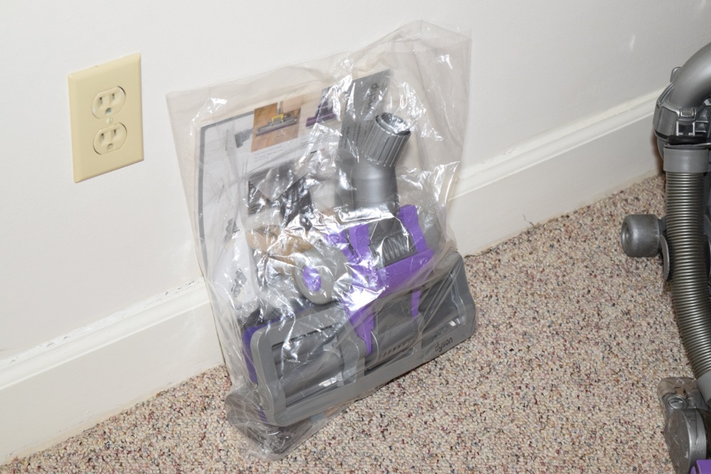 Dyson DC15 "the ball" Vacuum Cleaner