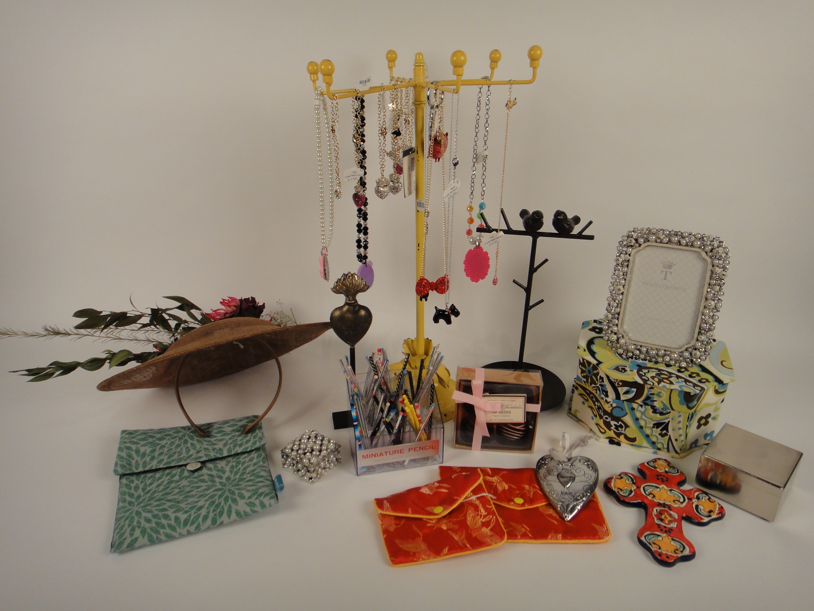 Vintage Look Jewelry Tree, Trinket Boxes, Frame, Jewelry and More