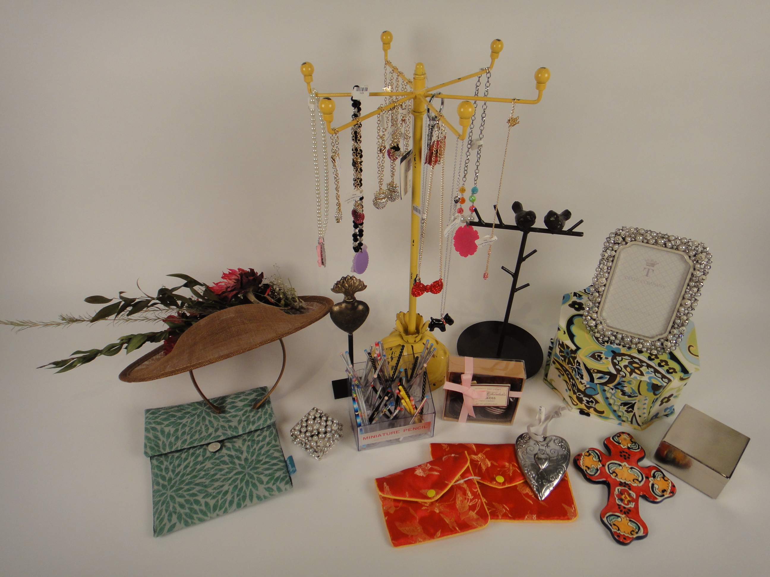 Vintage Look Jewelry Tree, Trinket Boxes, Frame, Jewelry and More