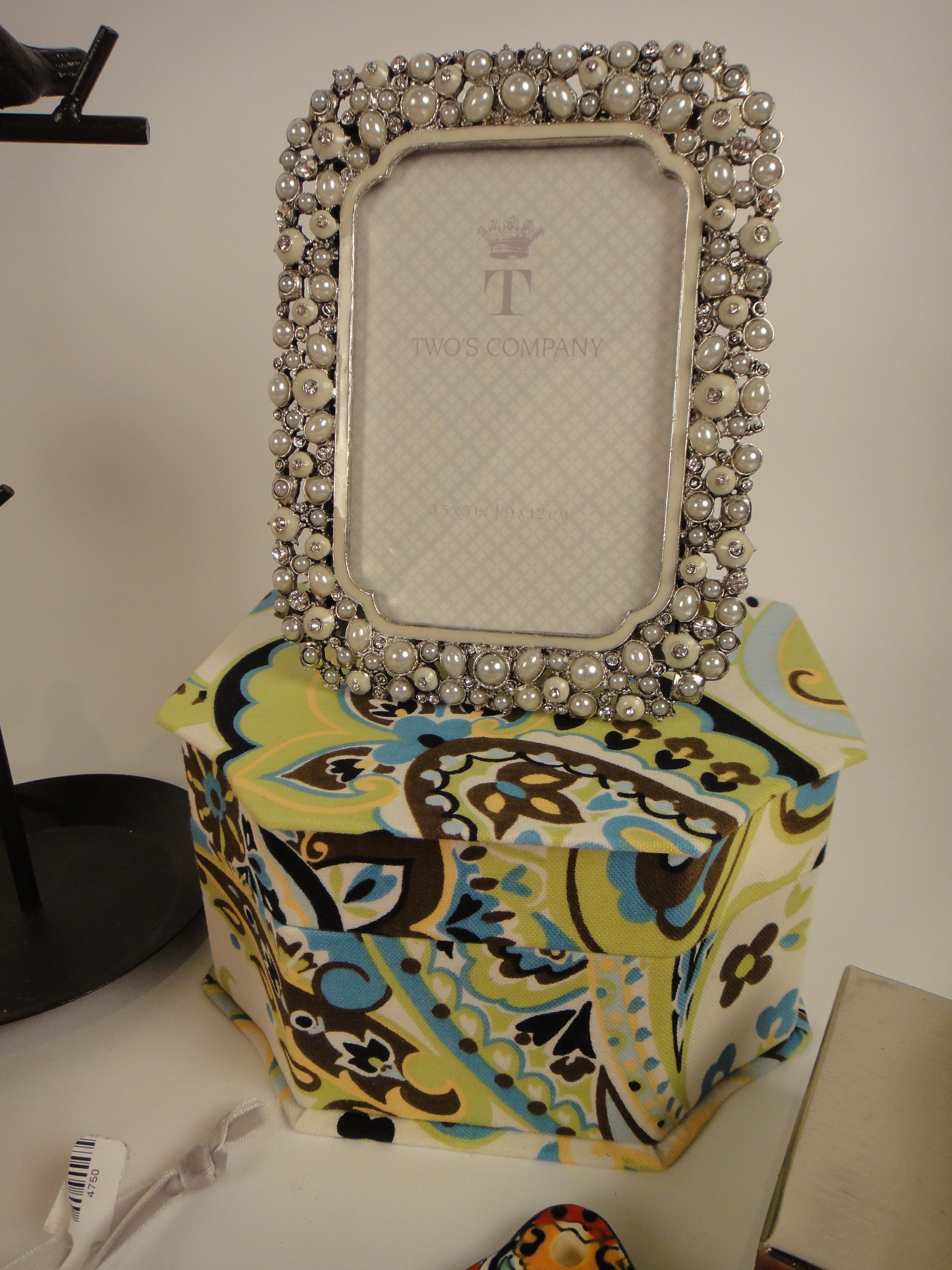 Vintage Look Jewelry Tree, Trinket Boxes, Frame, Jewelry and More