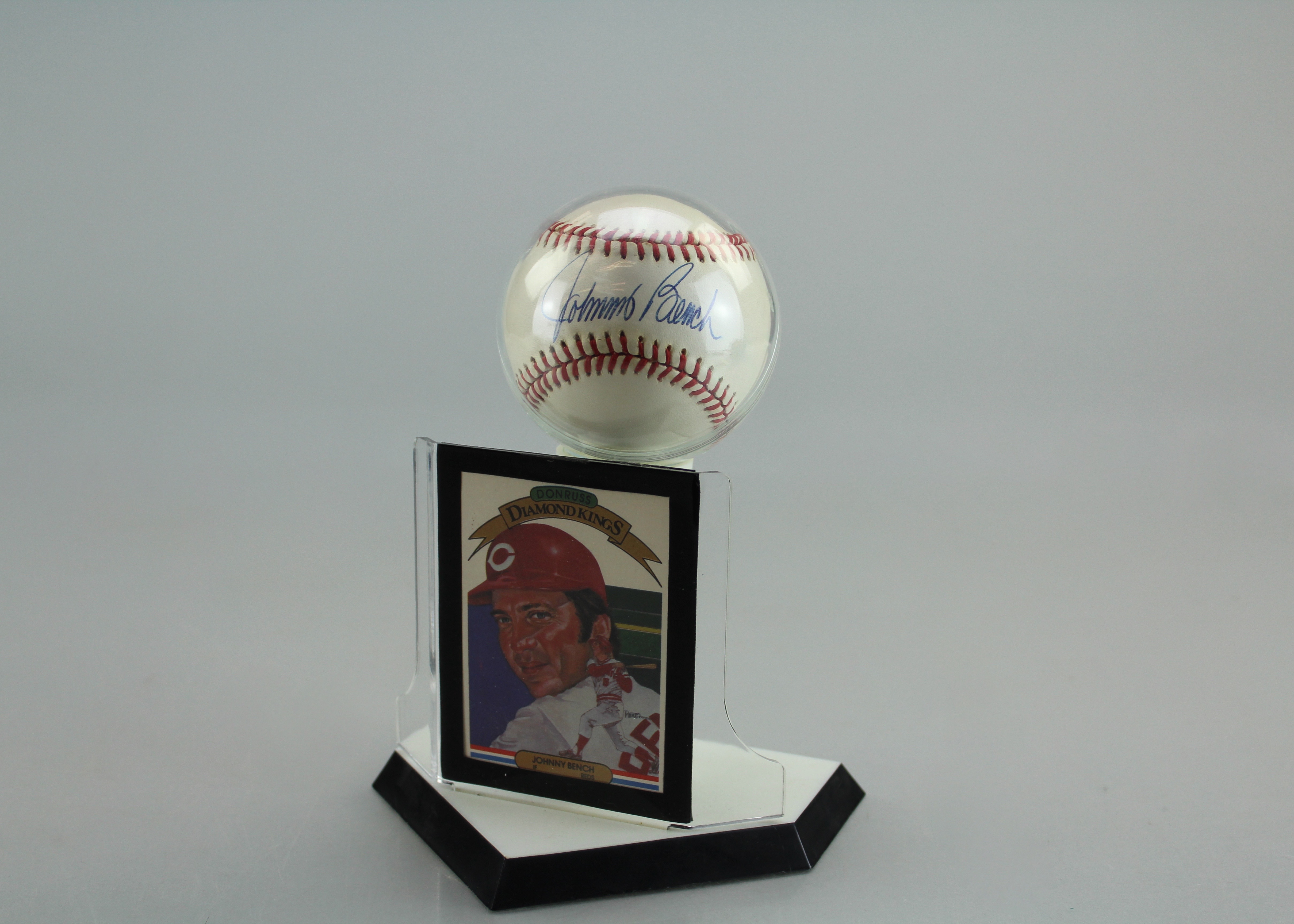 Pete Rose And Johnny Bench Autographed Baseballs