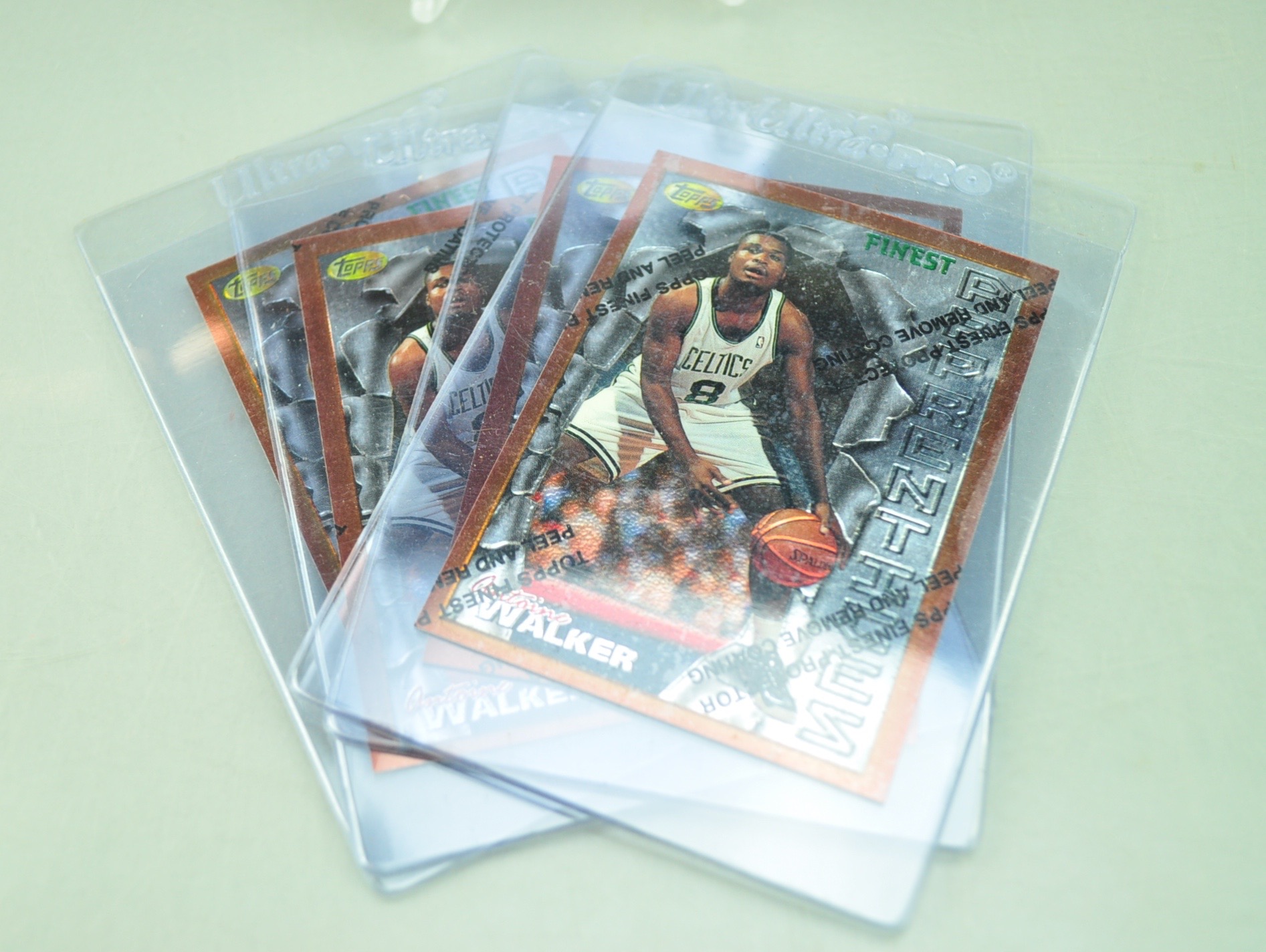 Kobe Bryant and Antoine Walker 1996-97 Rookie Basketball Cards