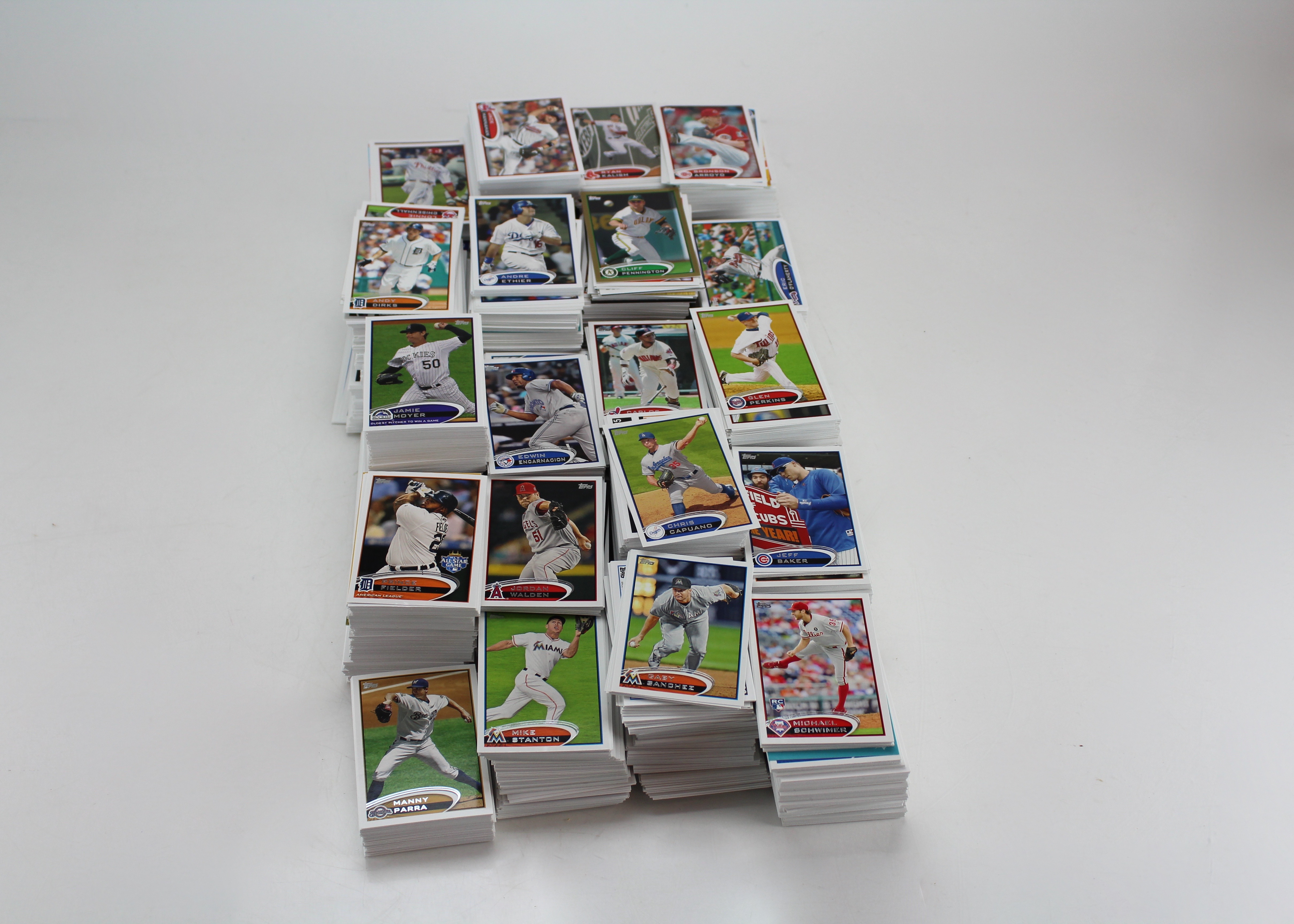 3200+ Assortment of 2012 Topps Baseball Cards