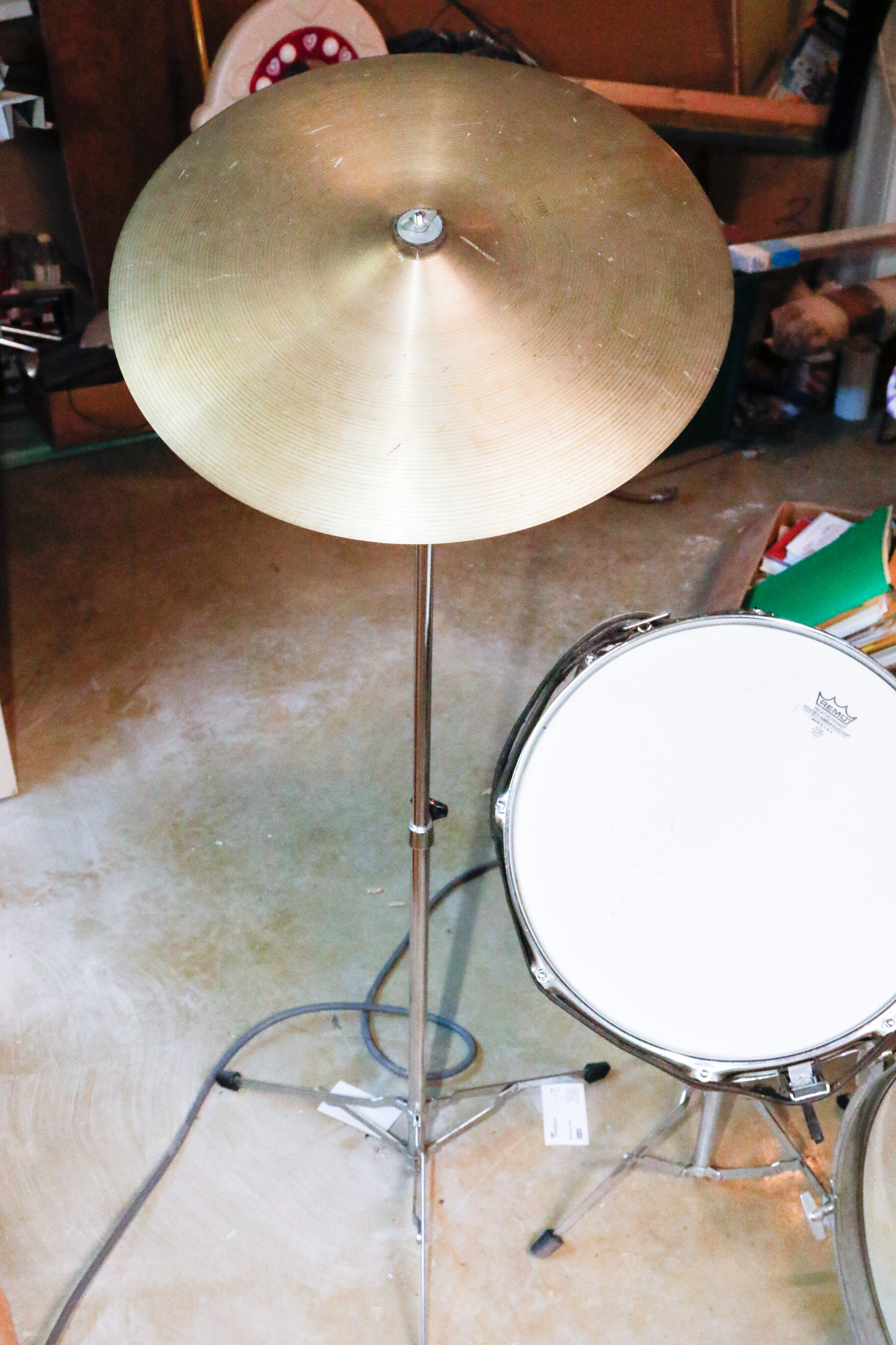 Hoshino 5-Piece Drum Set With Cymbal and Roc-N-Soc Throne