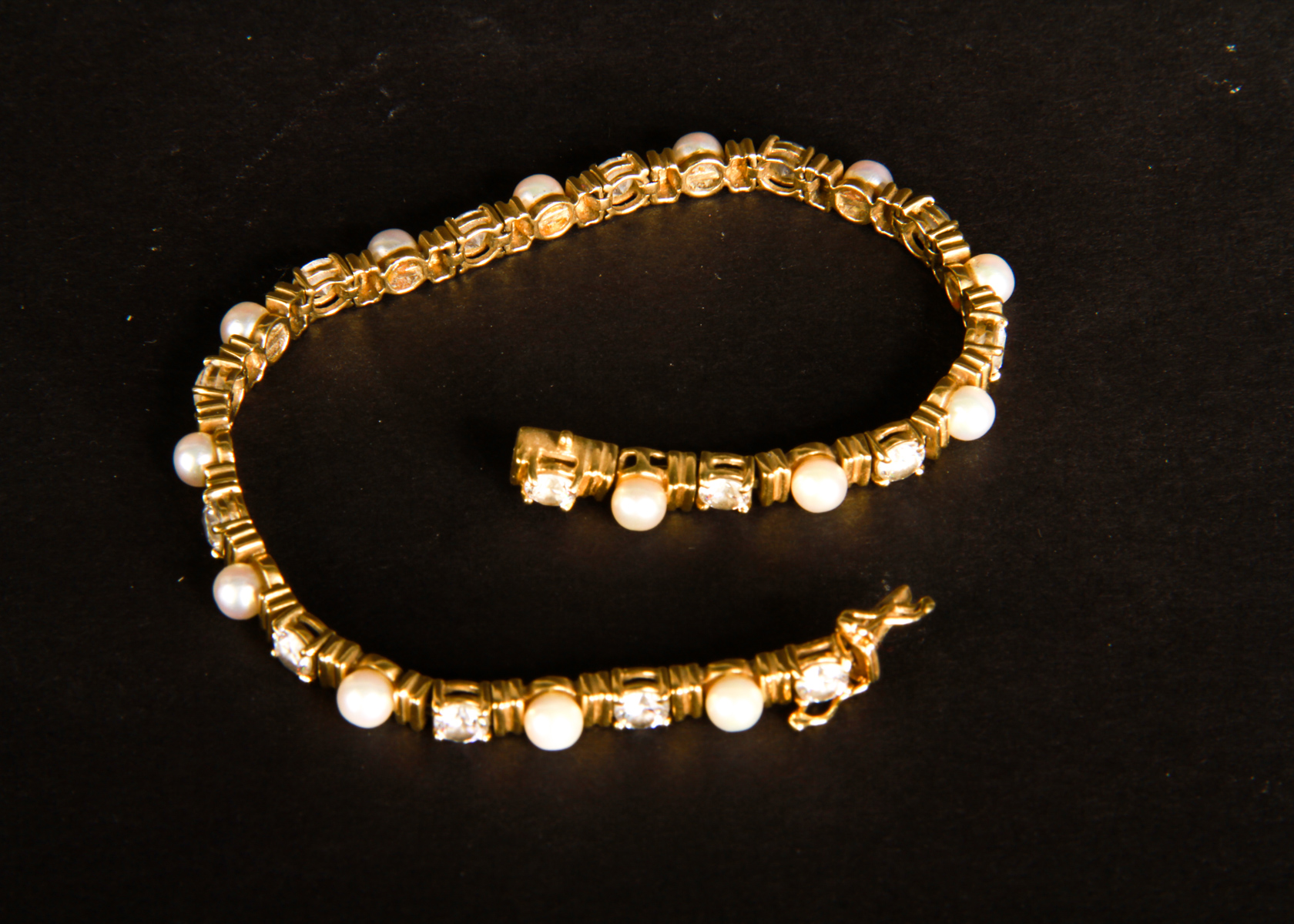 14K Yellow Gold Cultured Pearl and Cubic Zirconia Bracelet