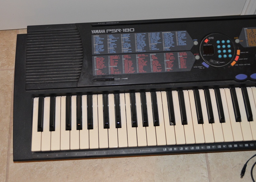 Yamaha Keyboard PSR-180 and First Act Discovery Student Guitar