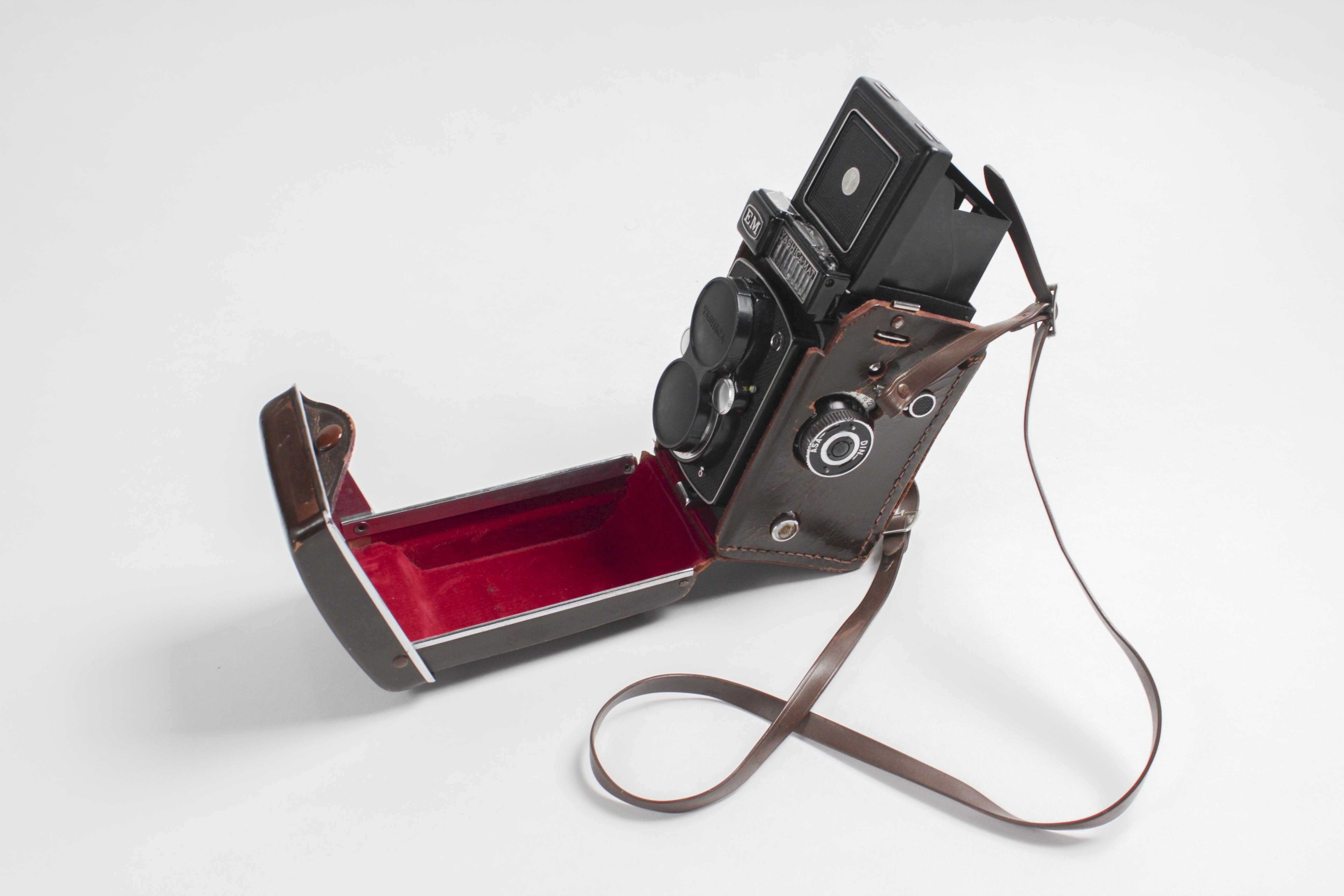 Yashica-Mat EM Double Lens Camera in Leather Case