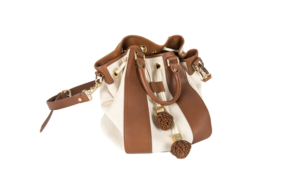 Tory Burch Gwendolyn Bucket Bag