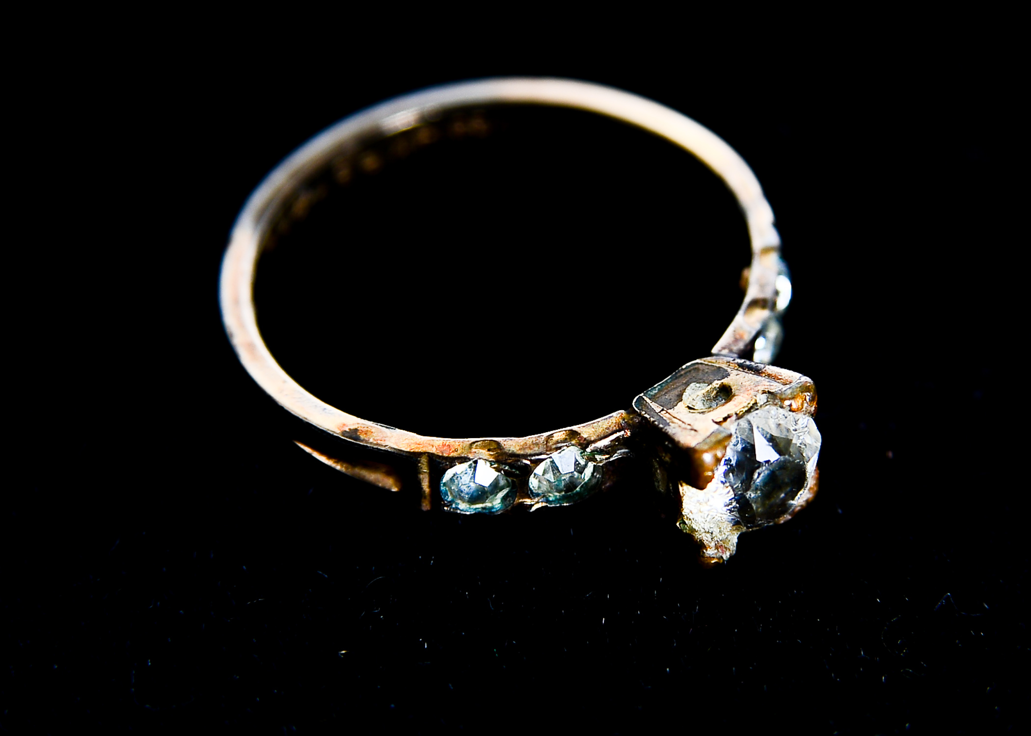 14 Karat Rolled Yellow Gold and ‘Diamond’ Ring