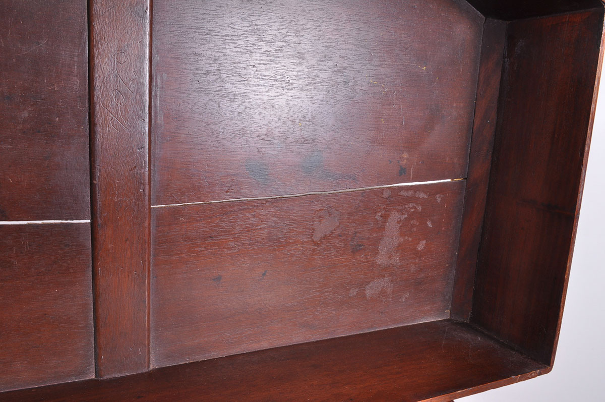 19th Century Bow Front Chest of Drawers
