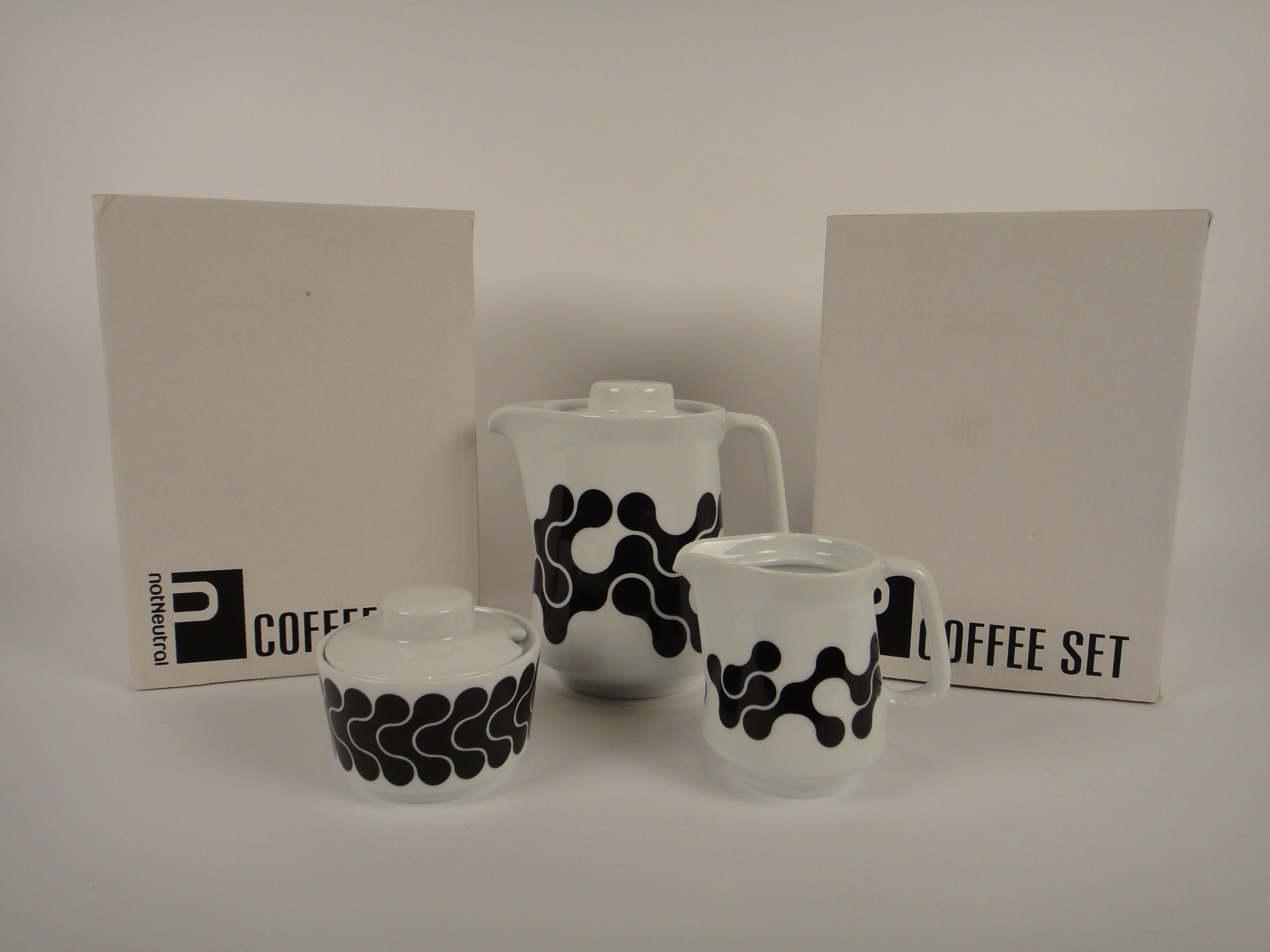NotNeutral Porcelain Coffee Set
