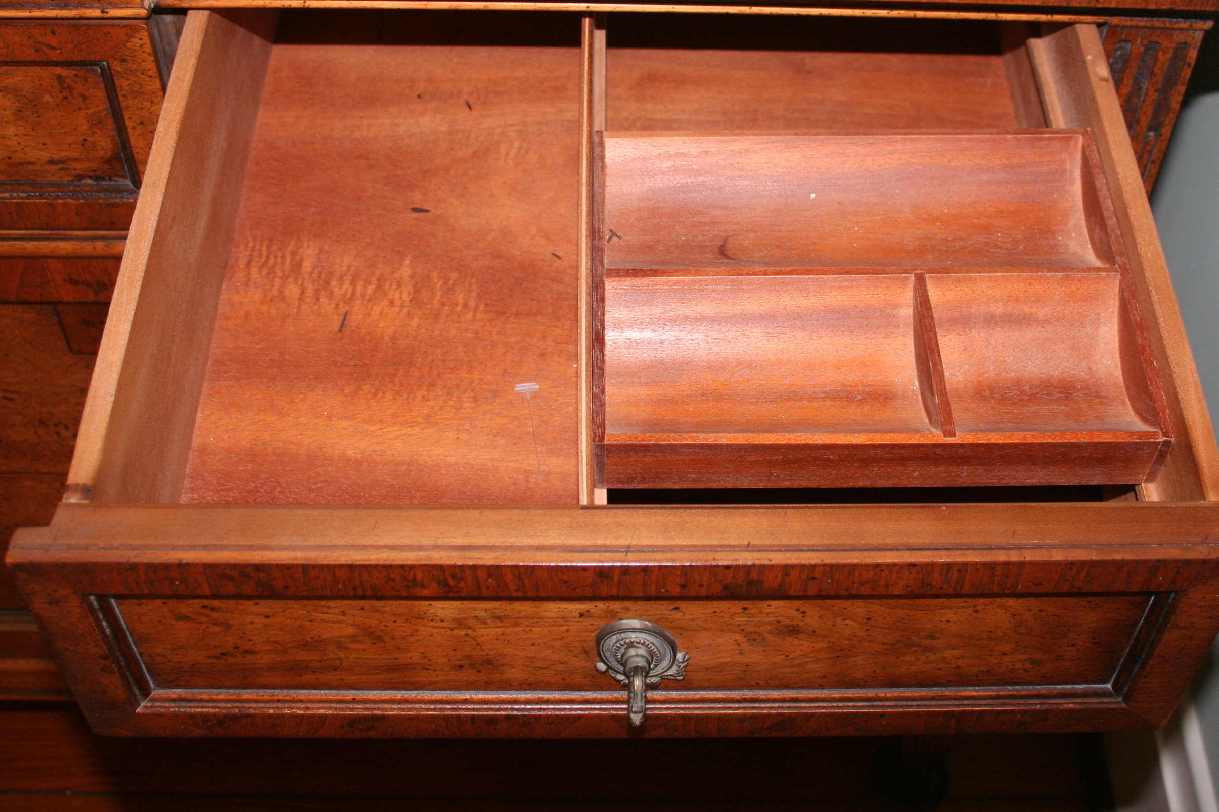Henredon Regency Style Dresser