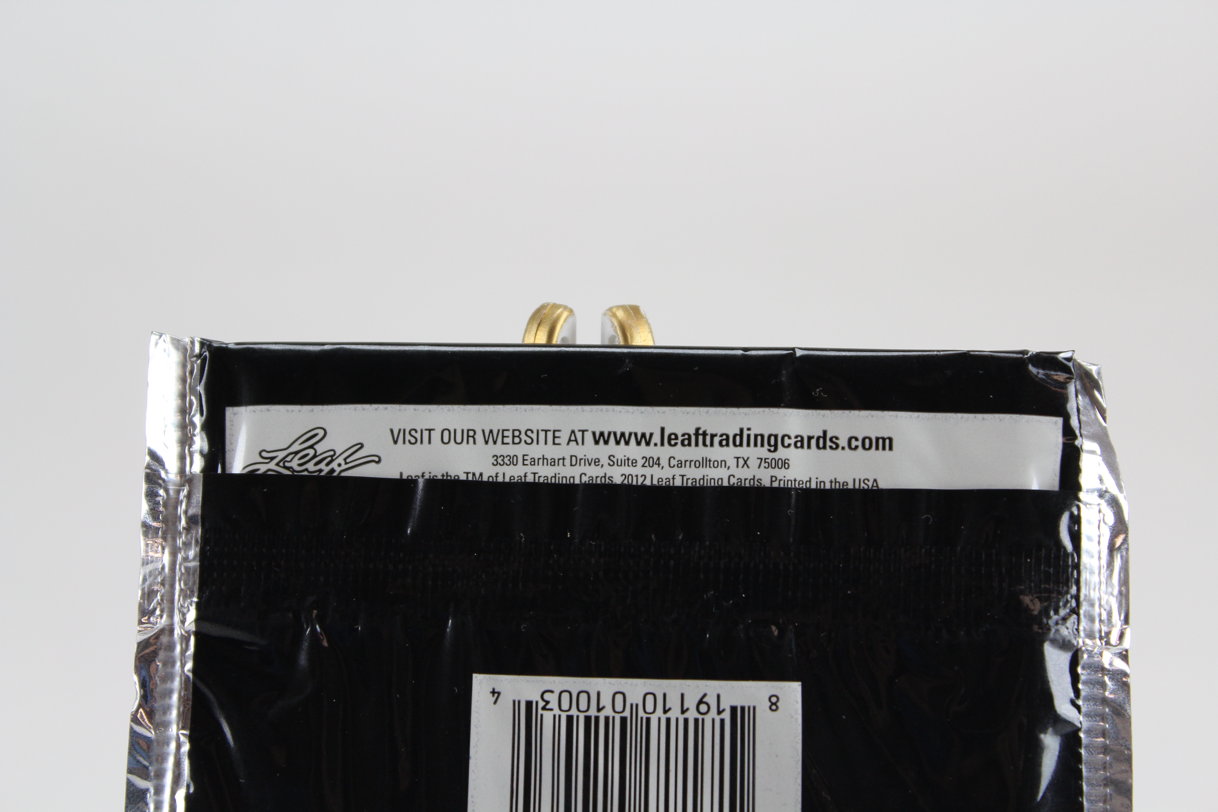 Beckett Magazine and Unopened Card Packs Featuring Pete Rose