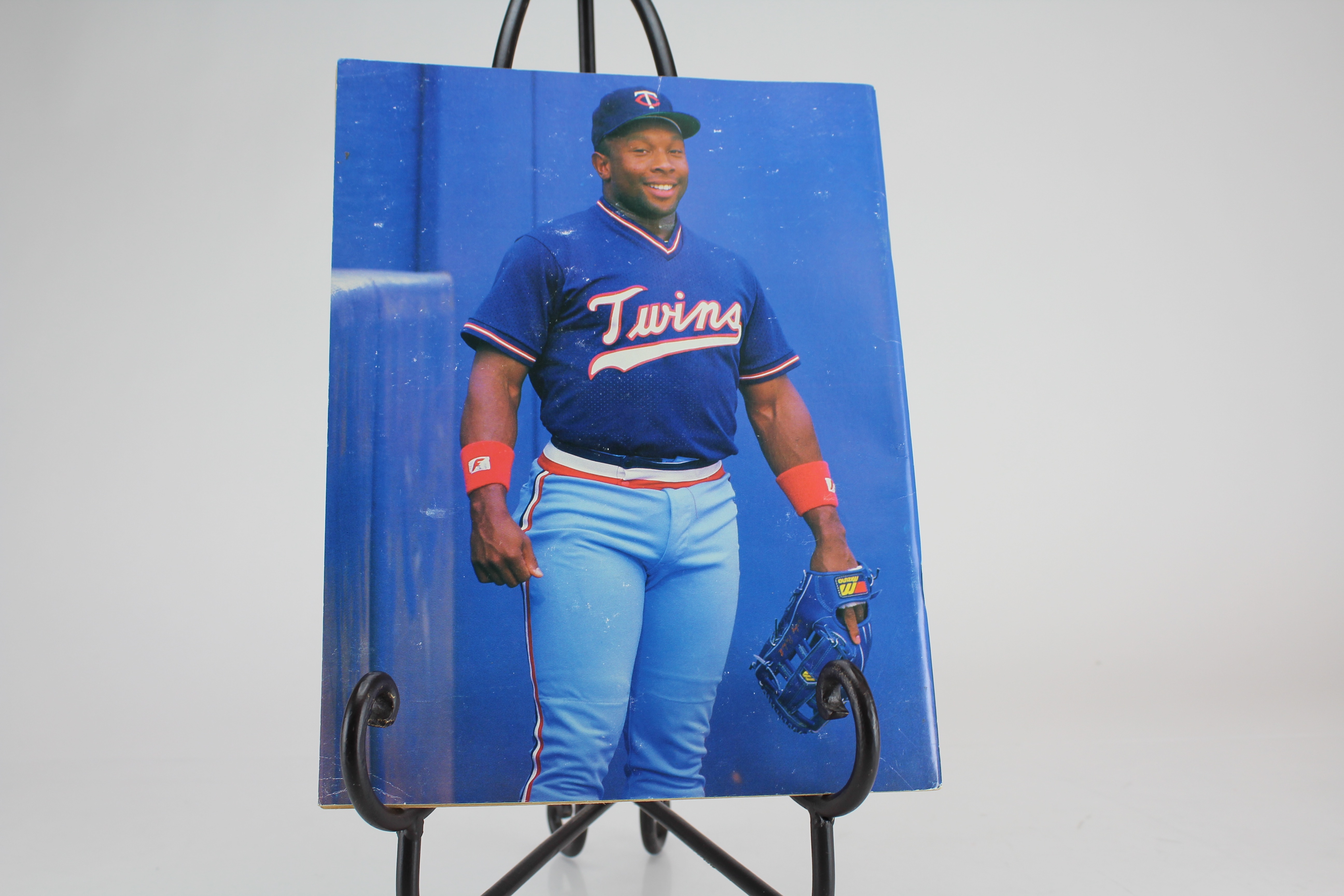 Beckett Magazine and Unopened Card Packs Featuring Pete Rose