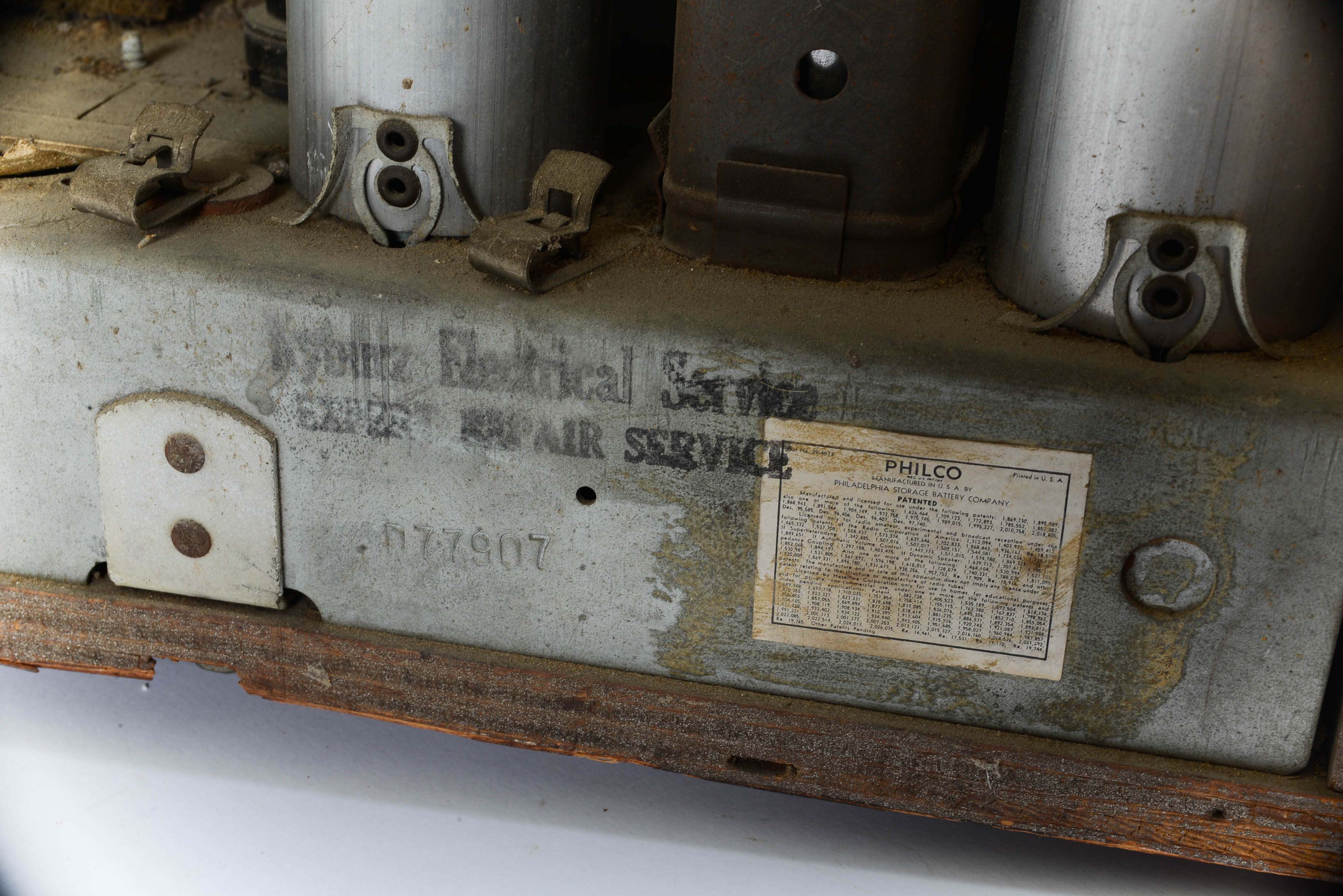 1937 Philco 38-93 Tombstone Radio