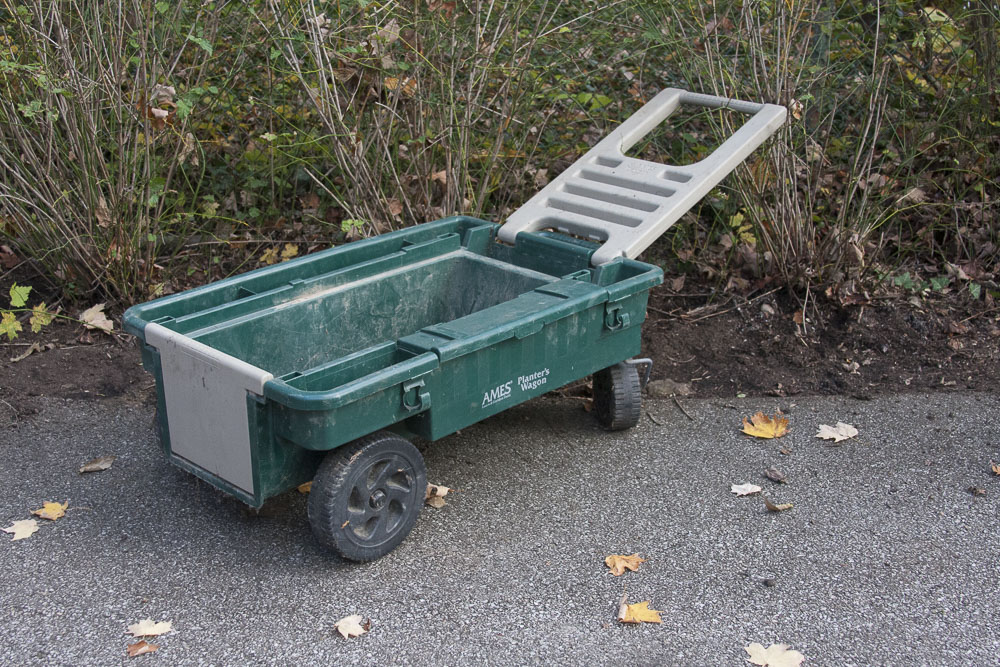 Ames Planter's Wagon