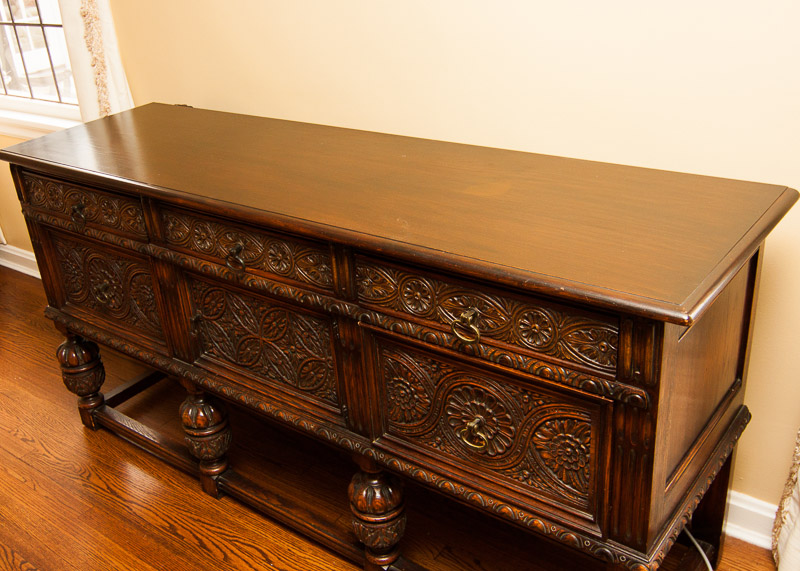 Early 20th Century Jacobean Revival Oak Sideboard Console