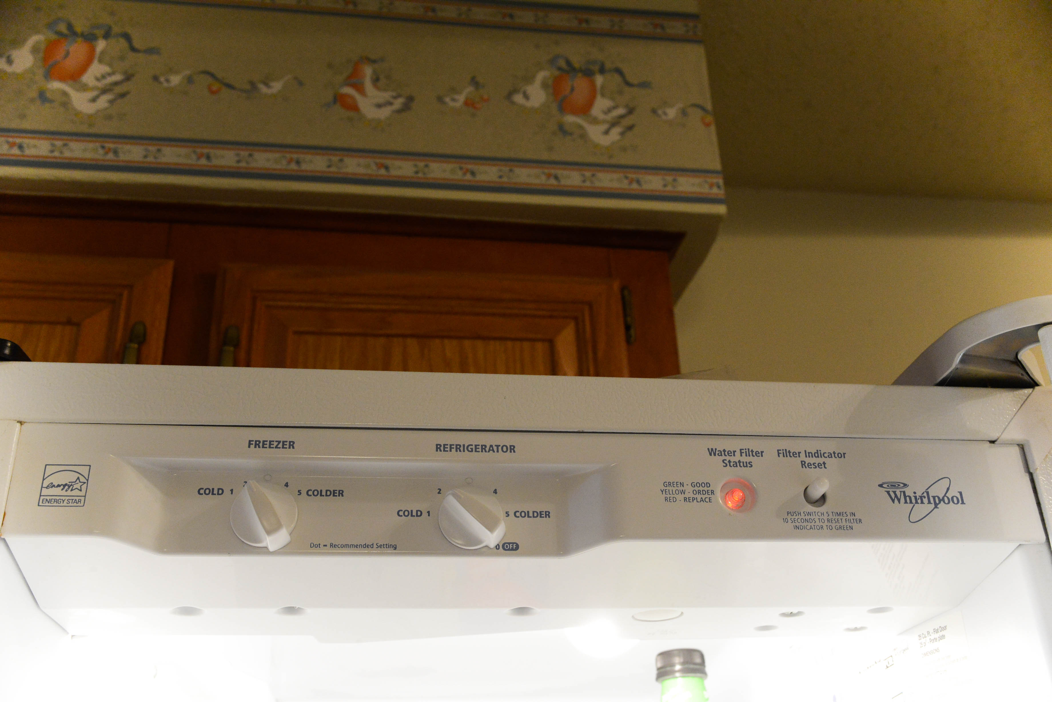 2009 Whirlpool Refrigerator