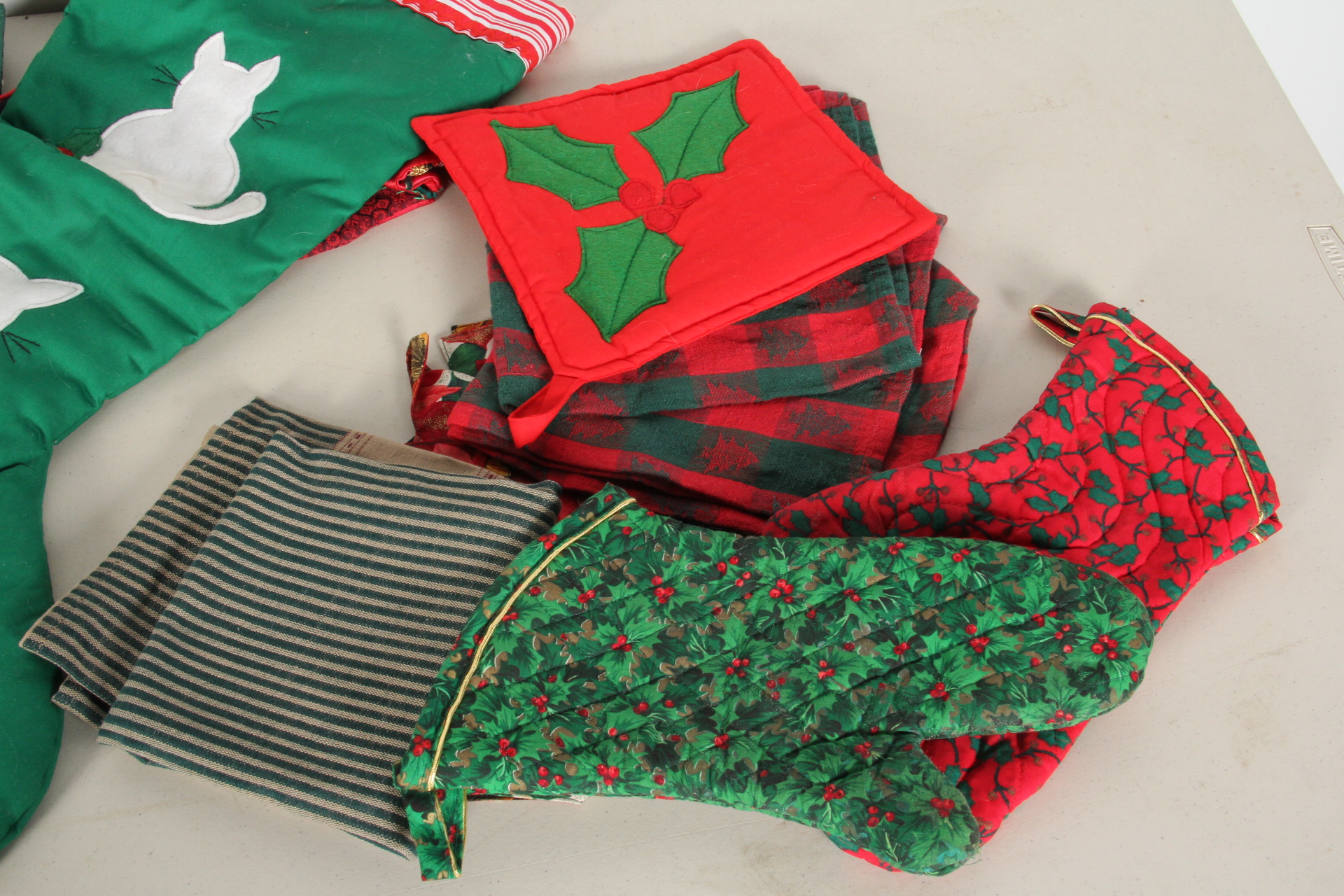 Christmas Linen Collection