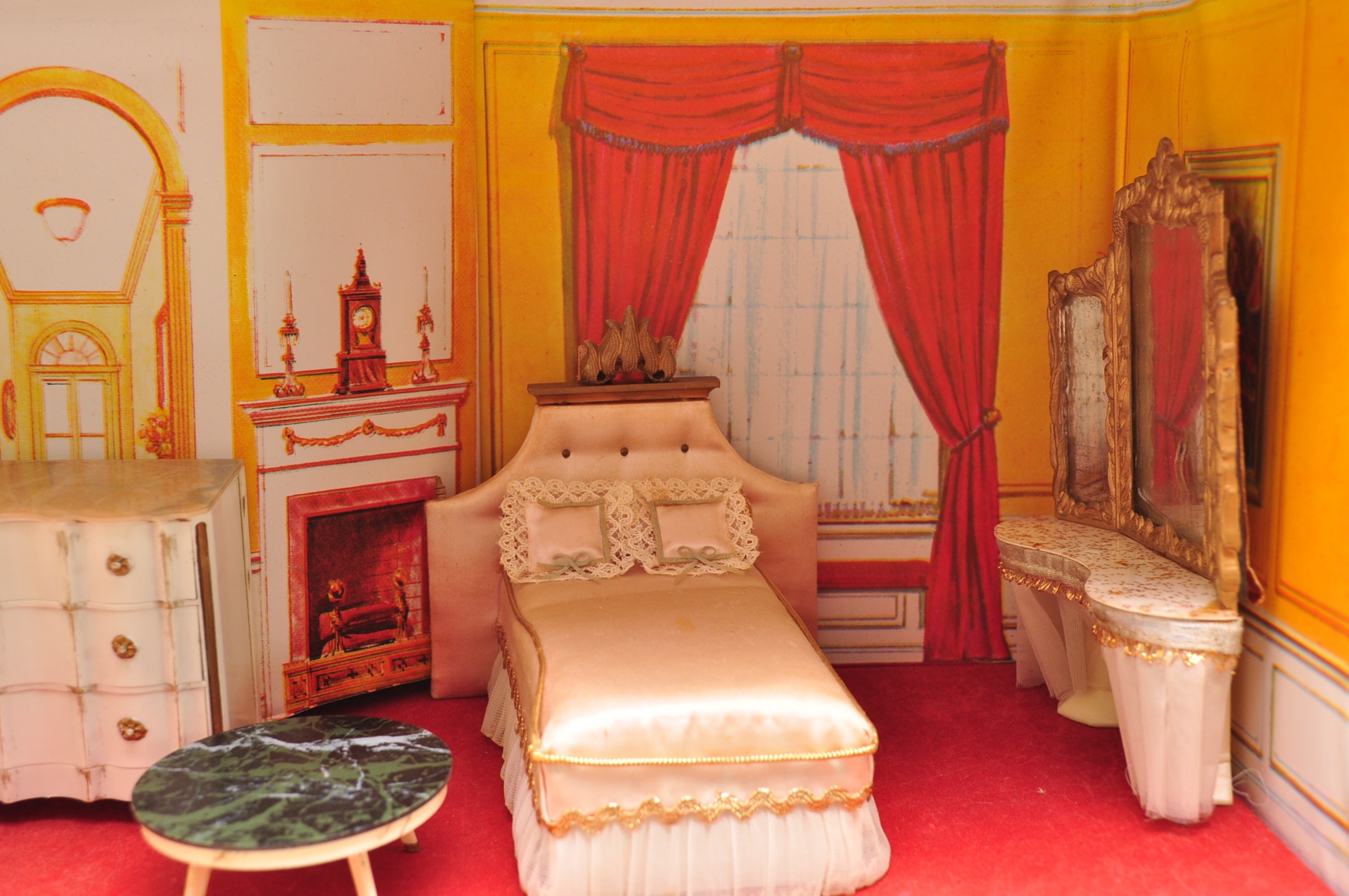 Petite Princess Doll House and Furniture