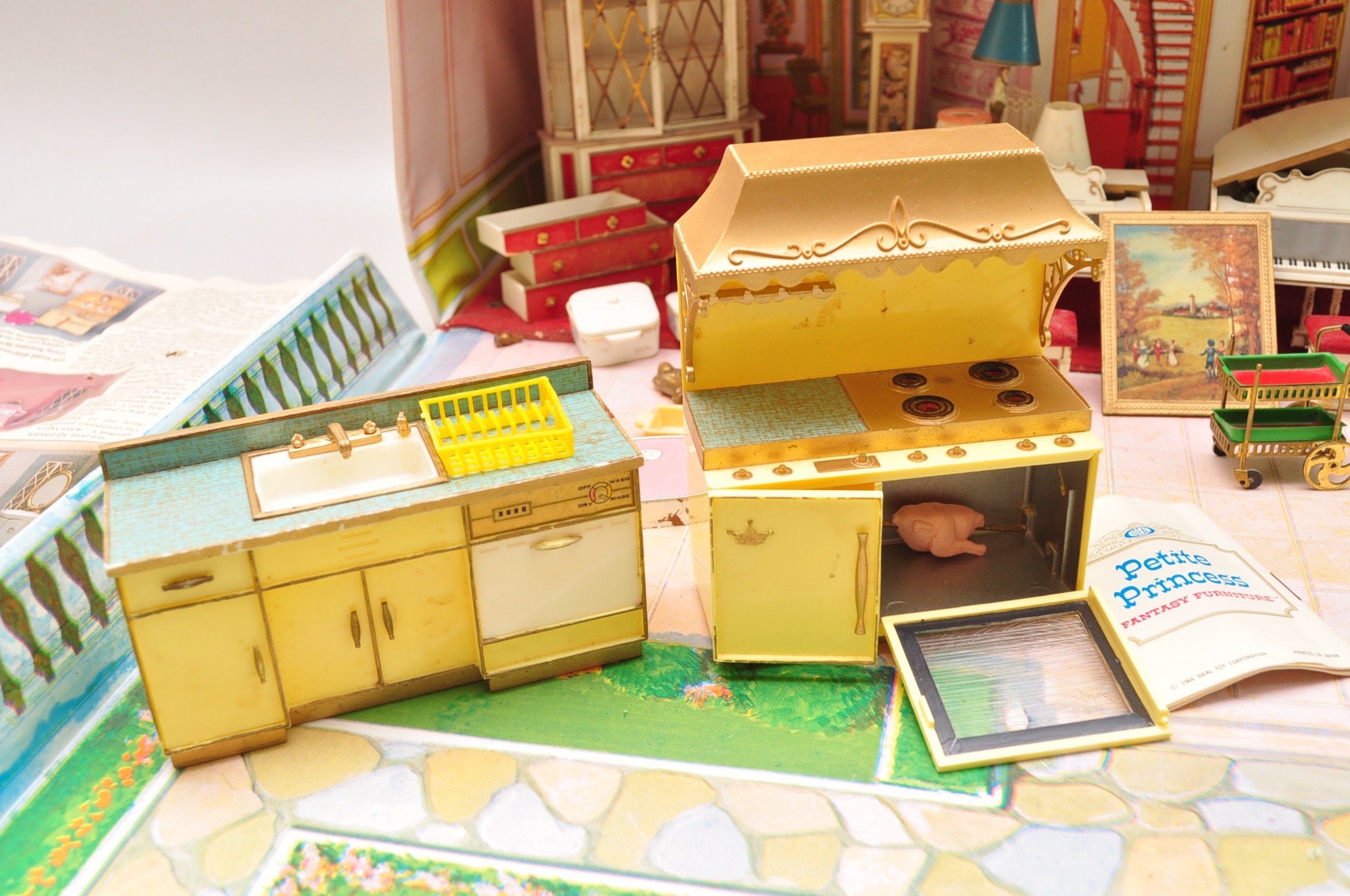 Petite Princess Doll House and Furniture
