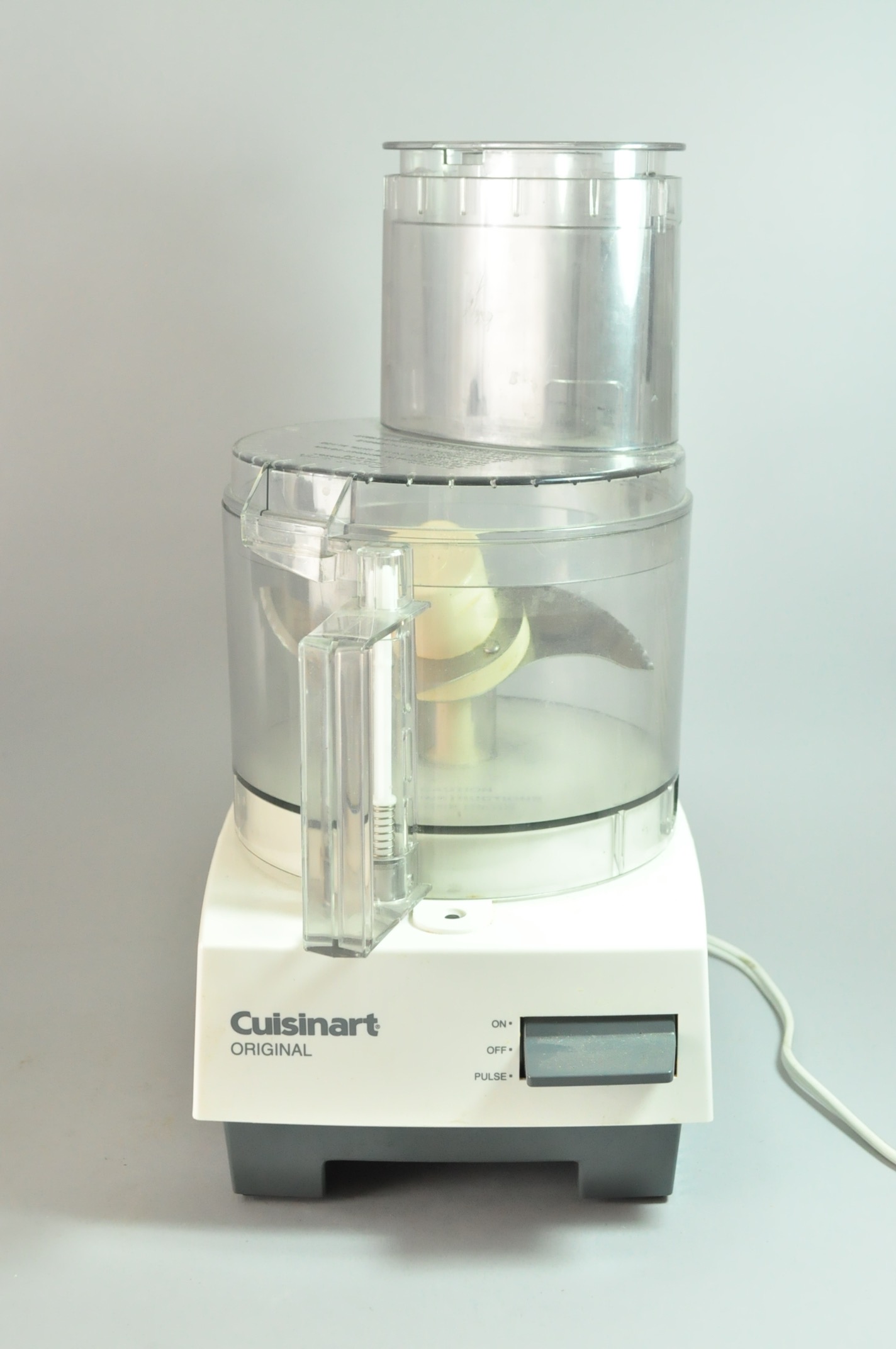 Splendid Pressure Cooker, Cuisanart and Verilux Light