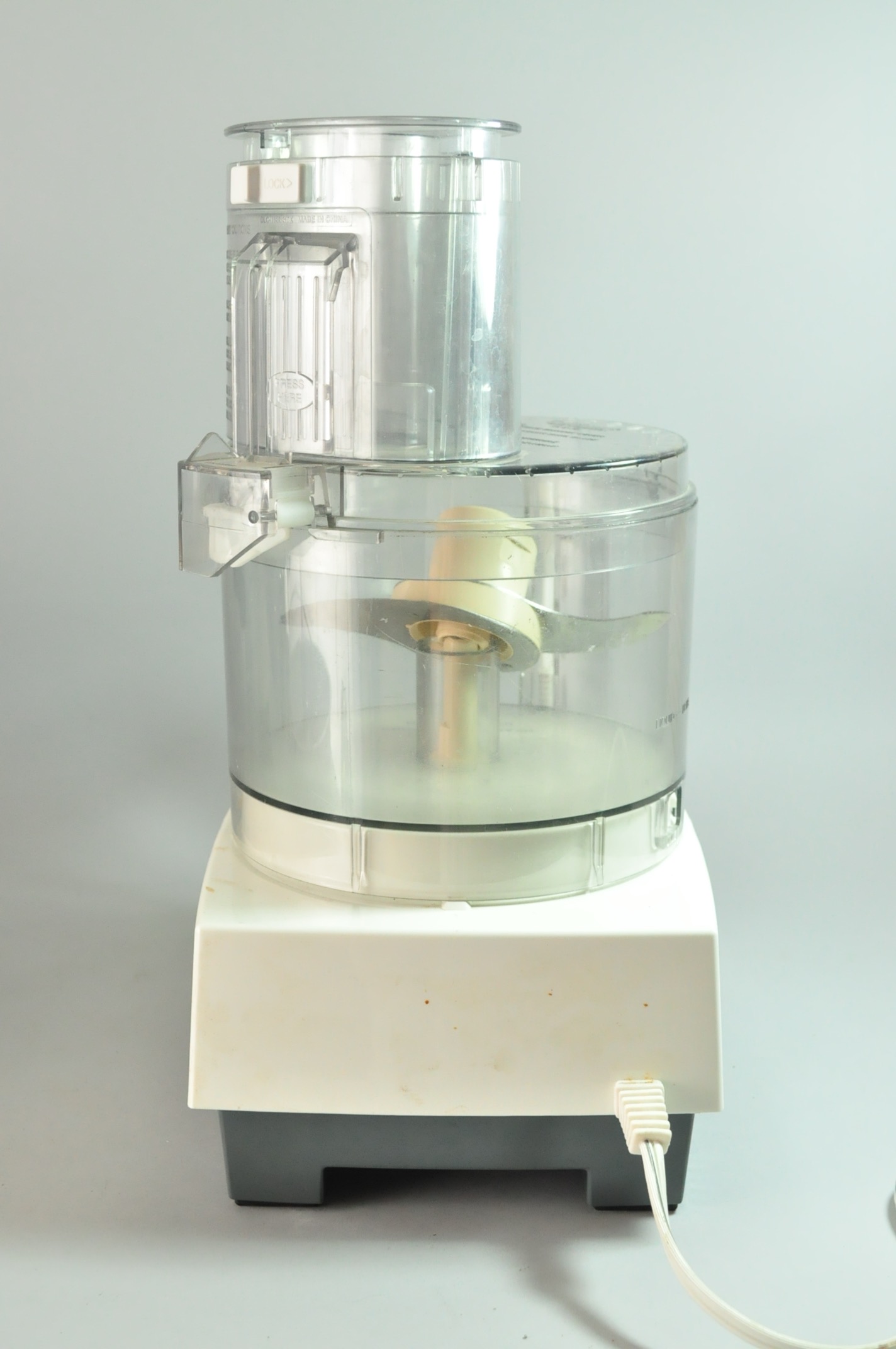 Splendid Pressure Cooker, Cuisanart and Verilux Light