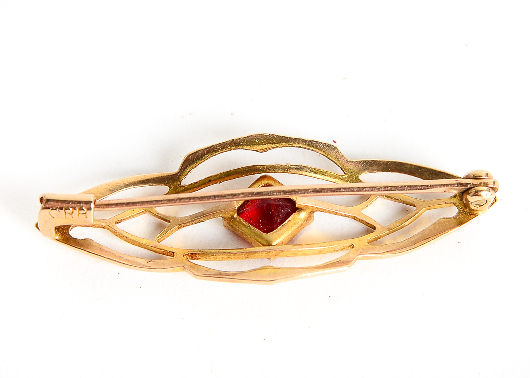 Vintage 10K Gold Pin with Synthetic Ruby