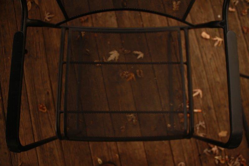 Metal Mesh Patio Table and Four Chairs