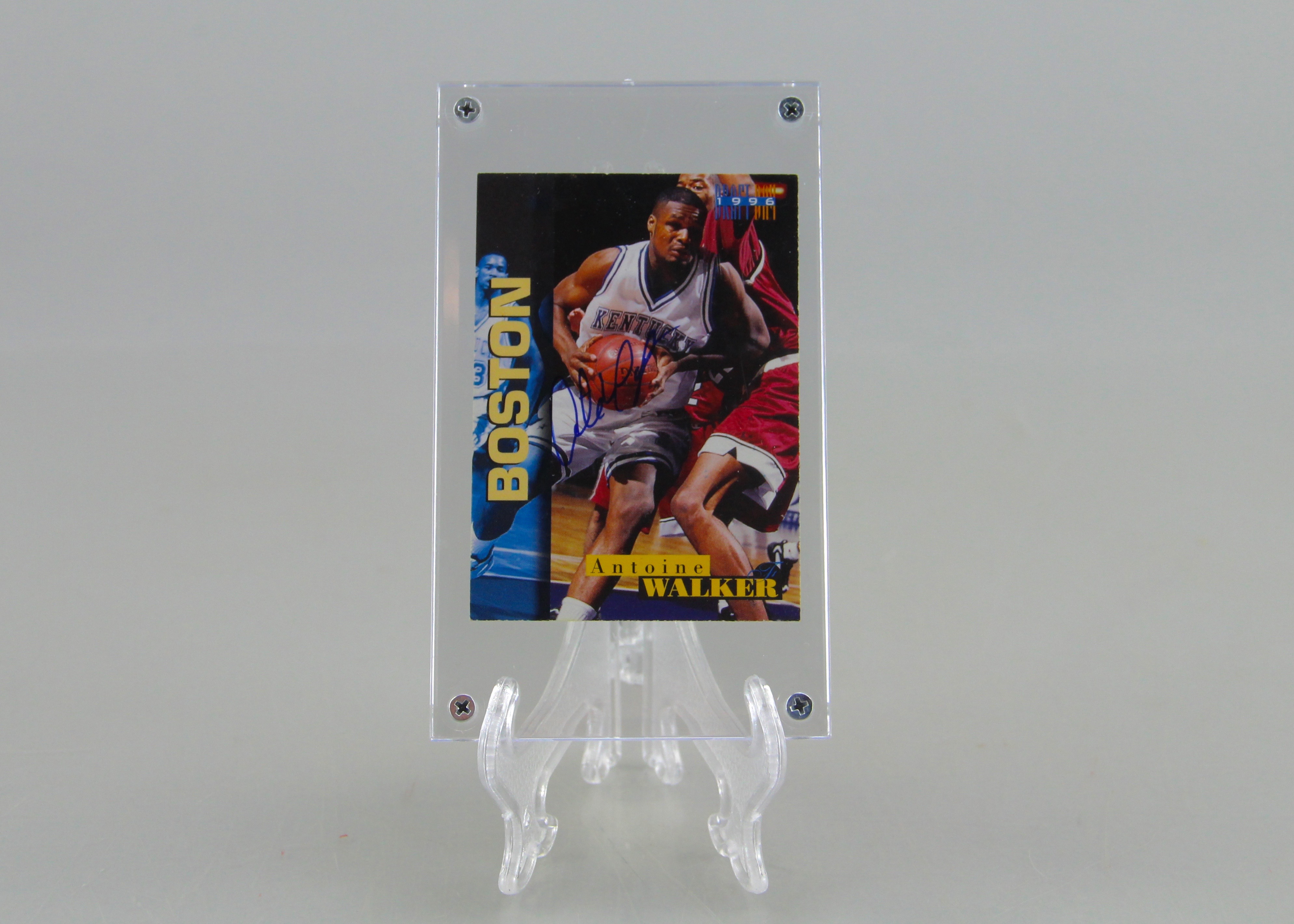 1996 Antoine Walker Autographed Card