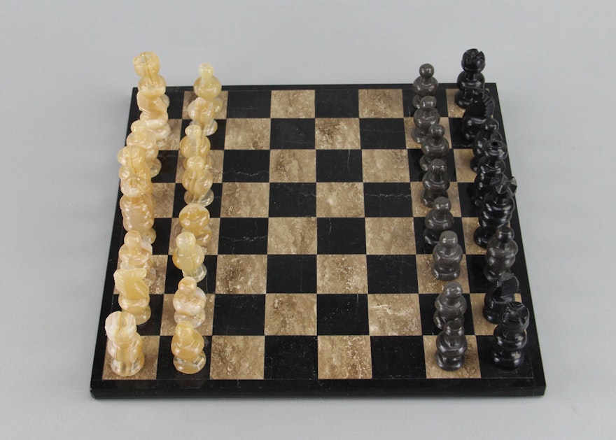 Banded Agate/Black Granite Chess Set
