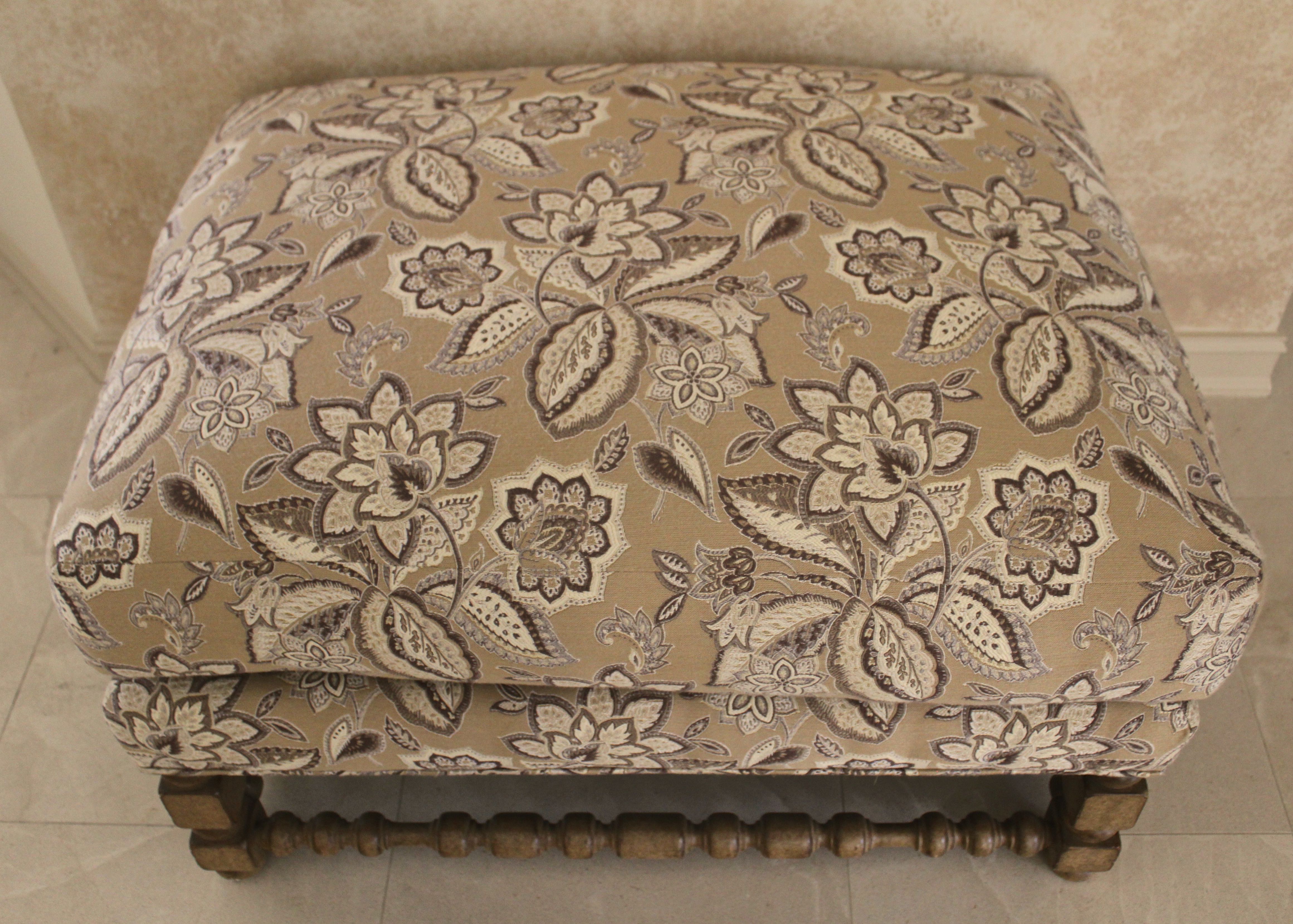 Oversized Upholstered Ottoman with Turned Legs