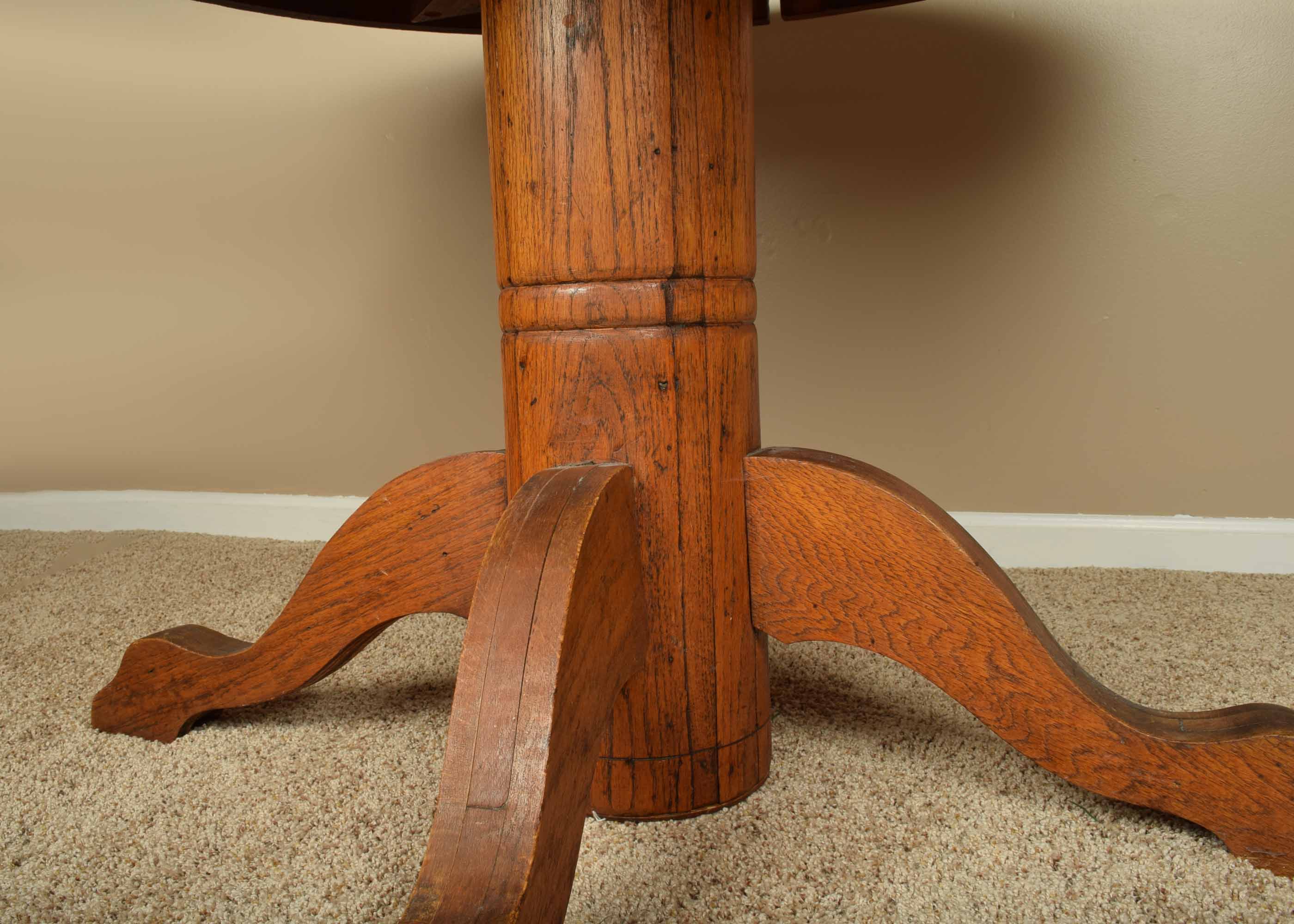 Antique Round Oak Pedestal Table