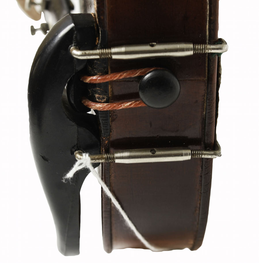 Antonius Stradivarius Cremonensis Faciebat Anno 17 Violin