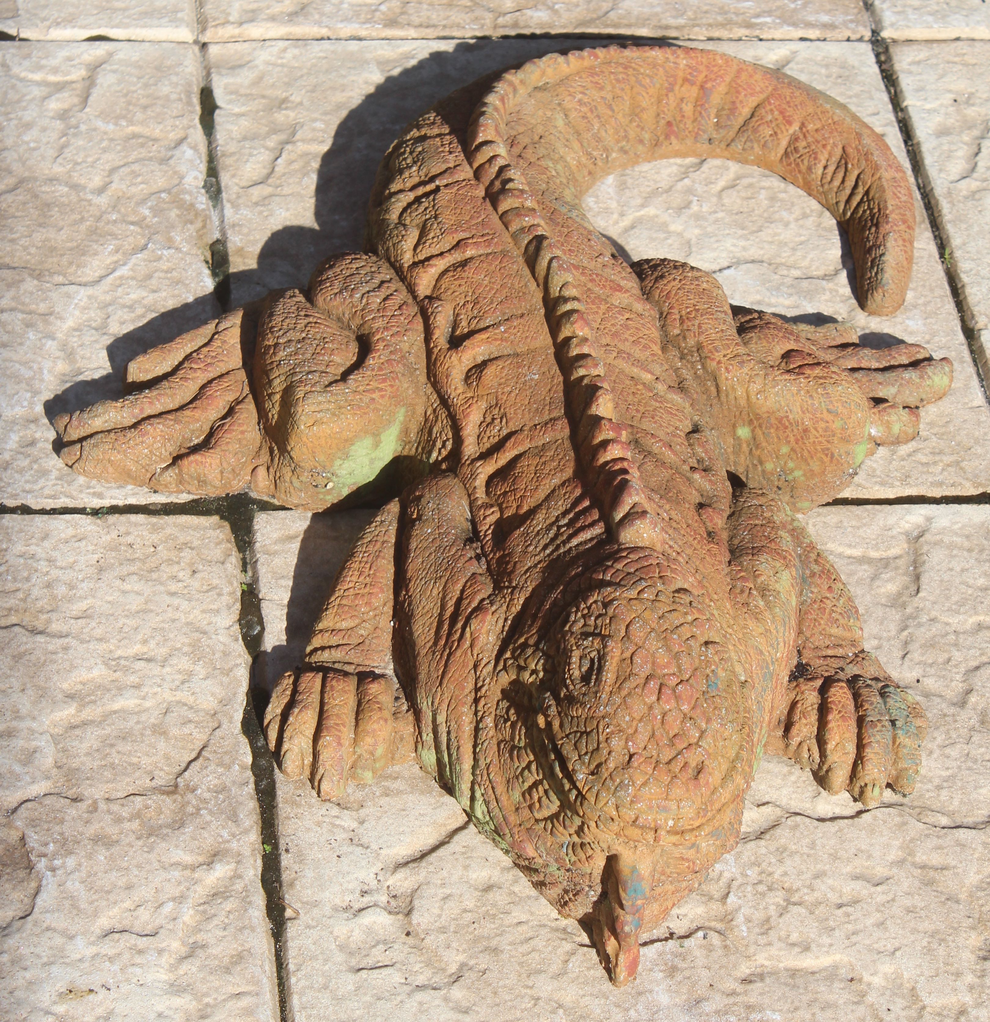 Iguana Statuette and Vase