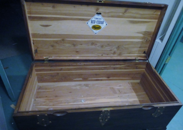 Tennessee Red Cedar Chest by Stewart