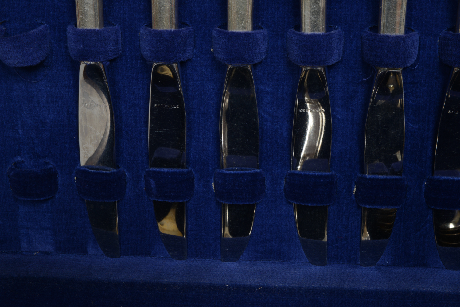 Set of 1948 Oneida Community "Morning Star" Silverplate Flatware