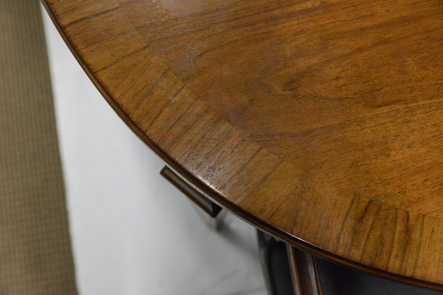 Watertown Slide Table and Eight Chairs