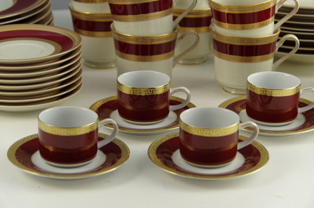 Mikasa Grand Ivory Bone China Set 'French Embassy' Pattern