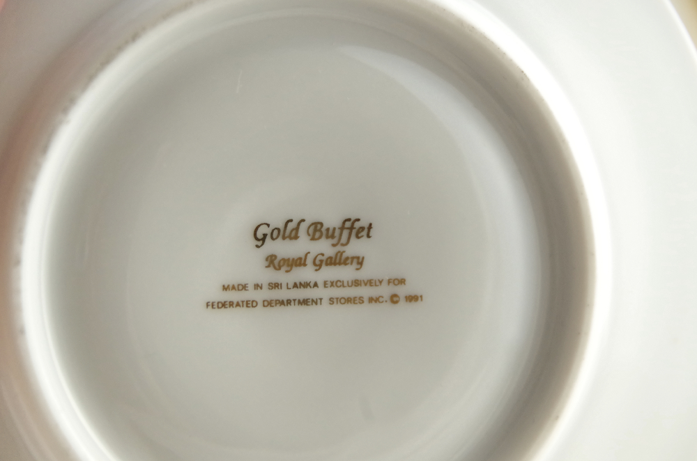 Mikasa Grand Ivory Bone China Set 'French Embassy' Pattern