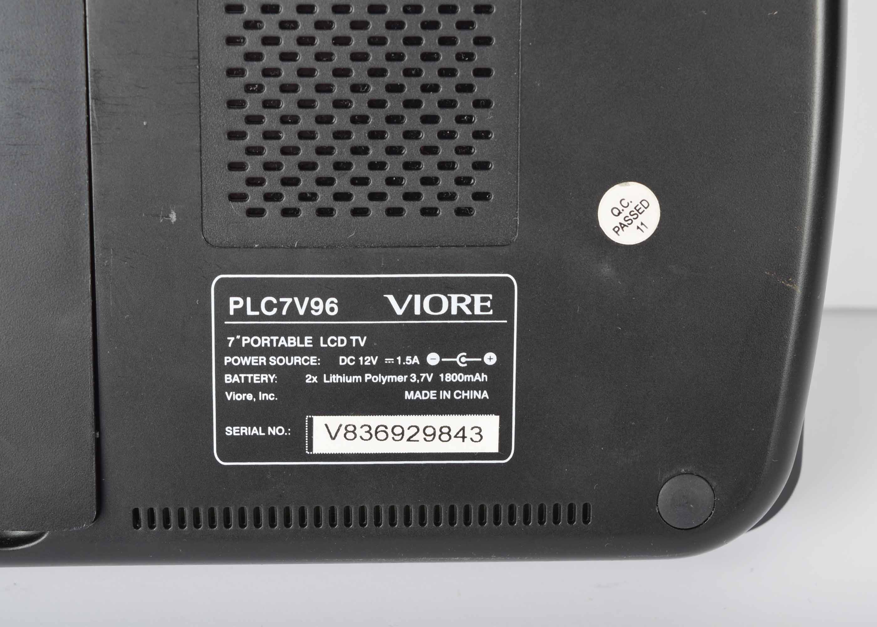 Viore 7" Portable LCD TV