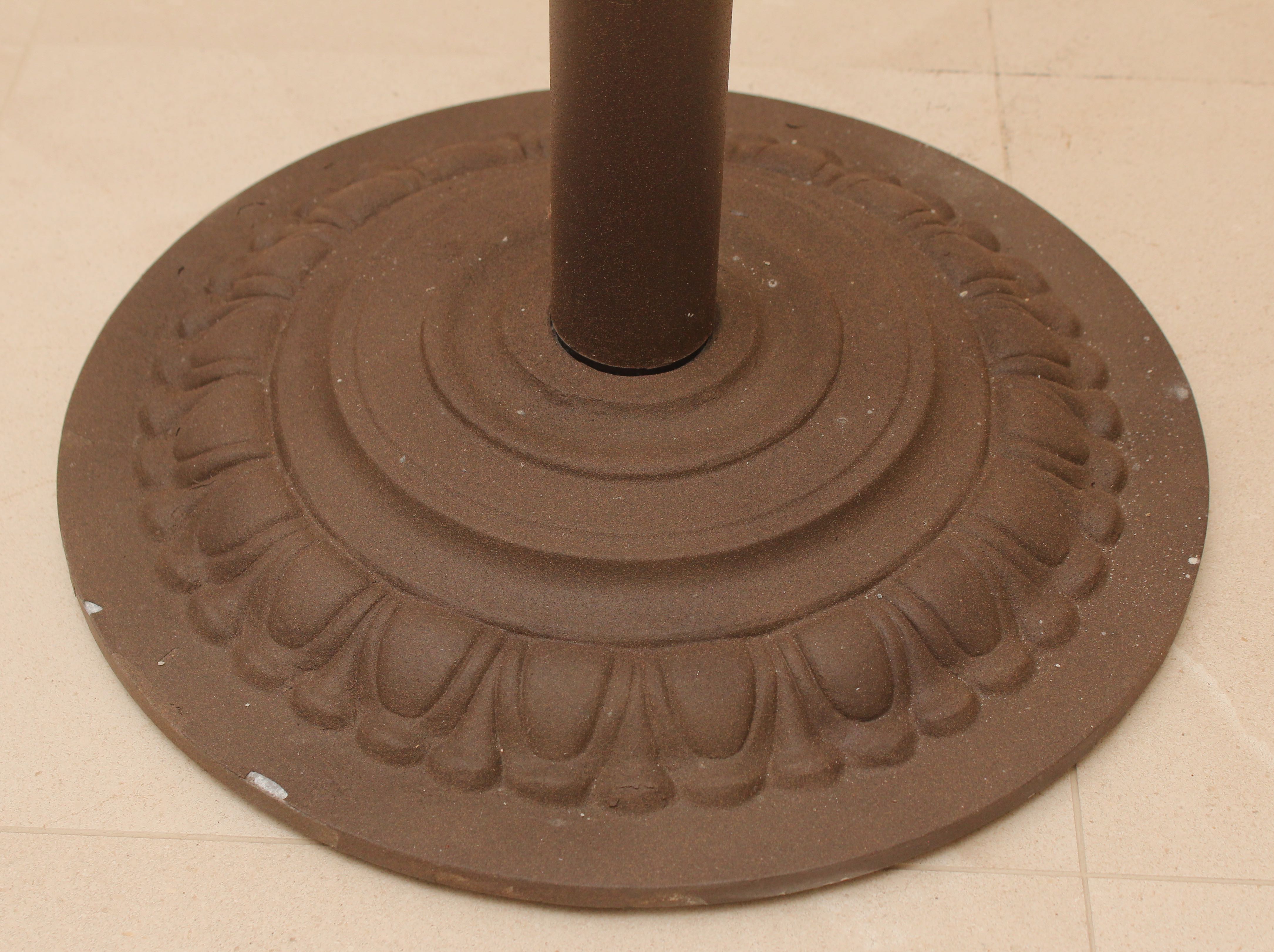 Metal Pool Towel Rack