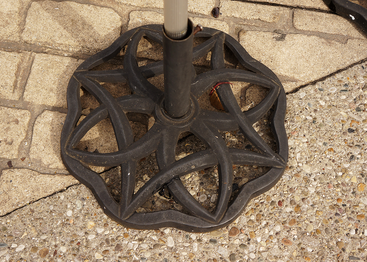 Coors Light Picnic Table Umbrella Pair in Blue
