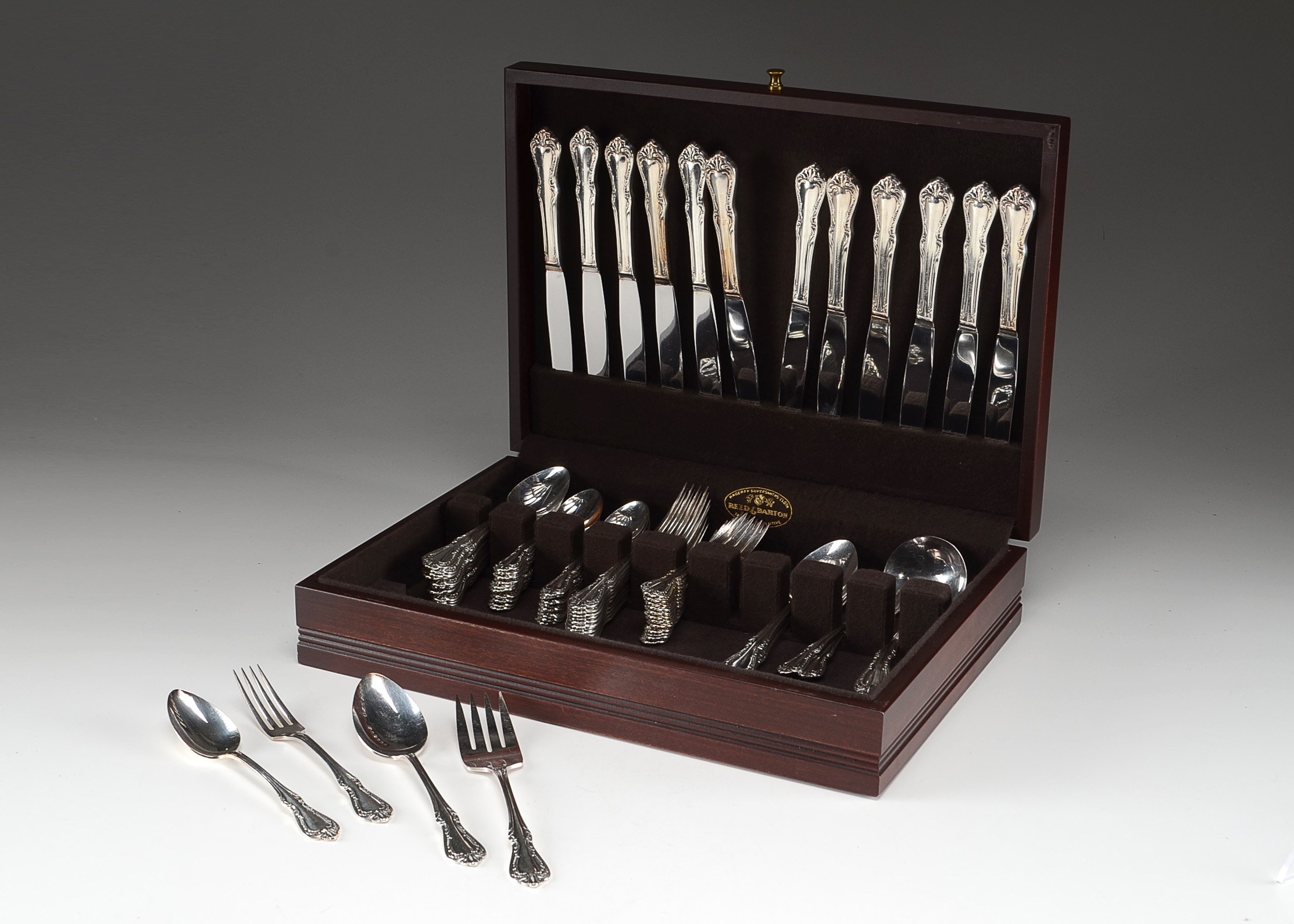 Oneida Silver-Plate "Avalon" Flatware Set