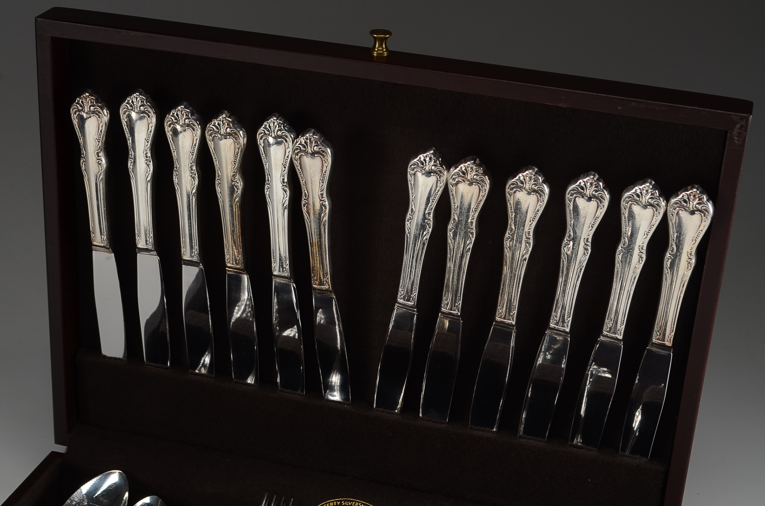 Oneida Silver-Plate "Avalon" Flatware Set