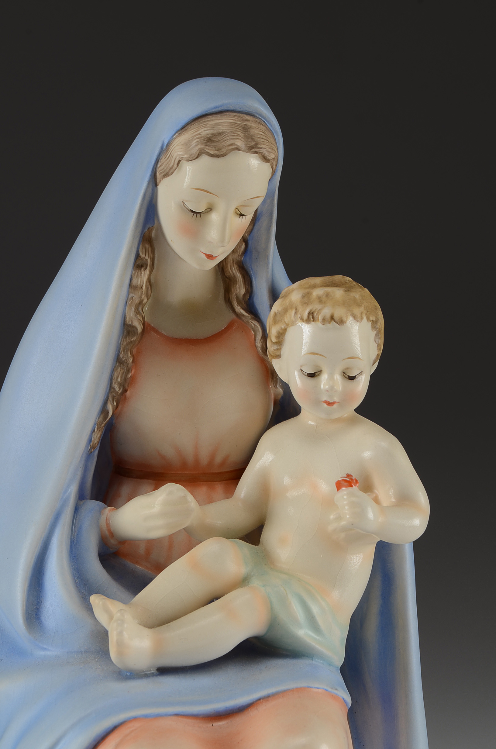M I Hummel Madonna and Child Figurine