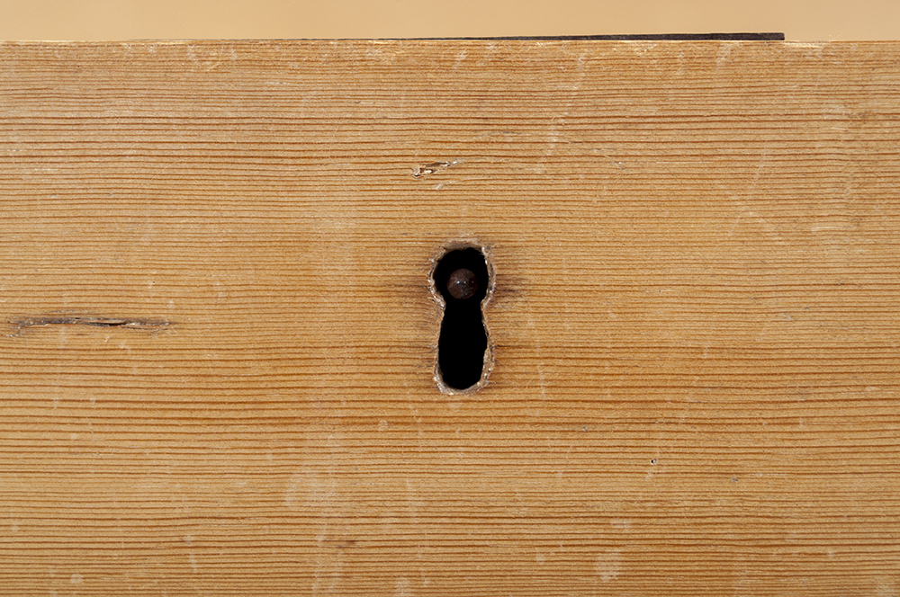 Small Pine Blanket Chest