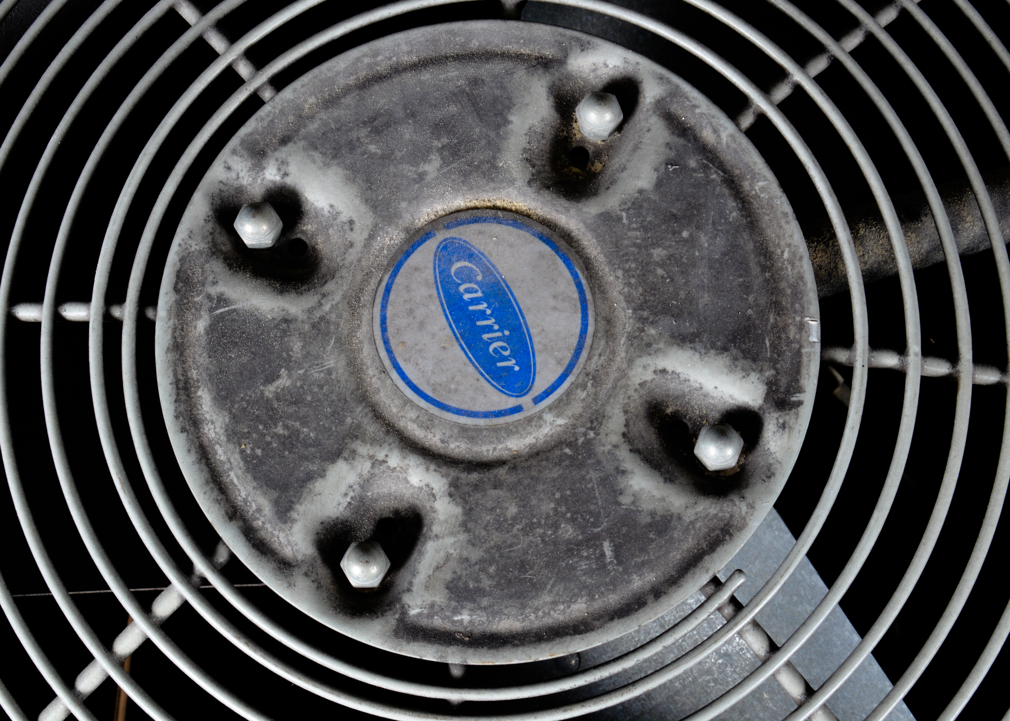 Carrier Small Air Conditioner Model No. 38CKC024340